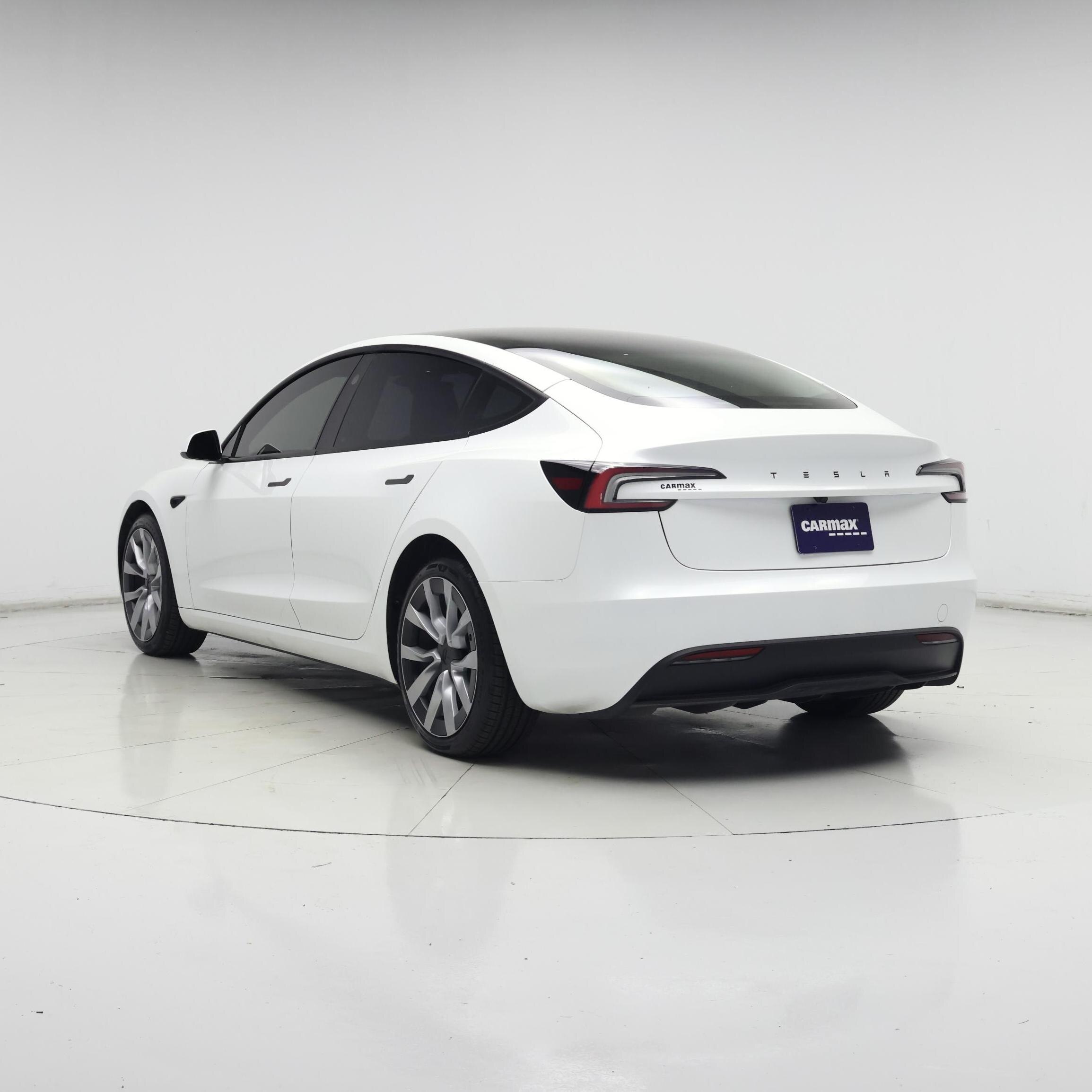 Thumbnail: 2025 Tesla Model 3 - 2