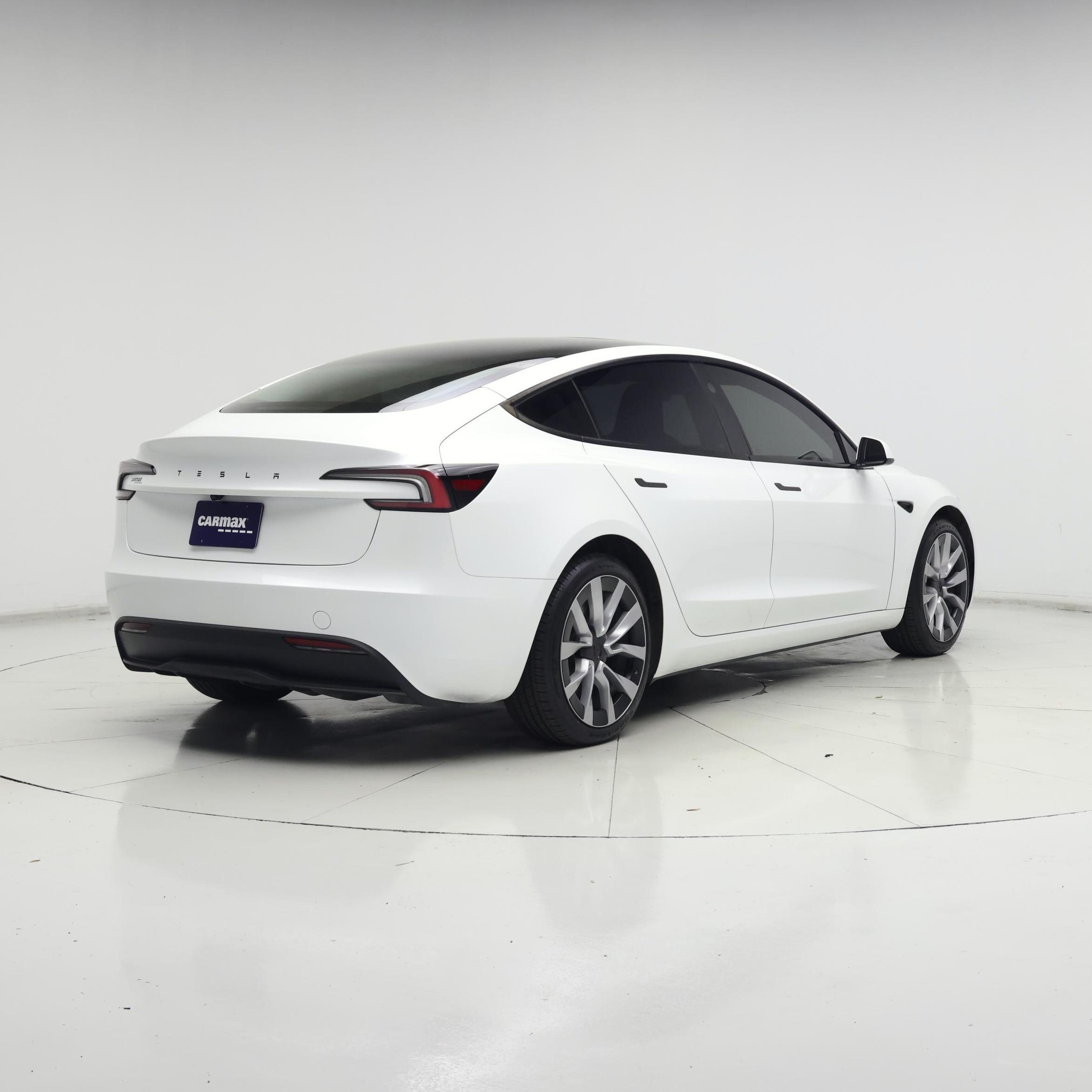 Thumbnail: 2025 Tesla Model 3 - 8