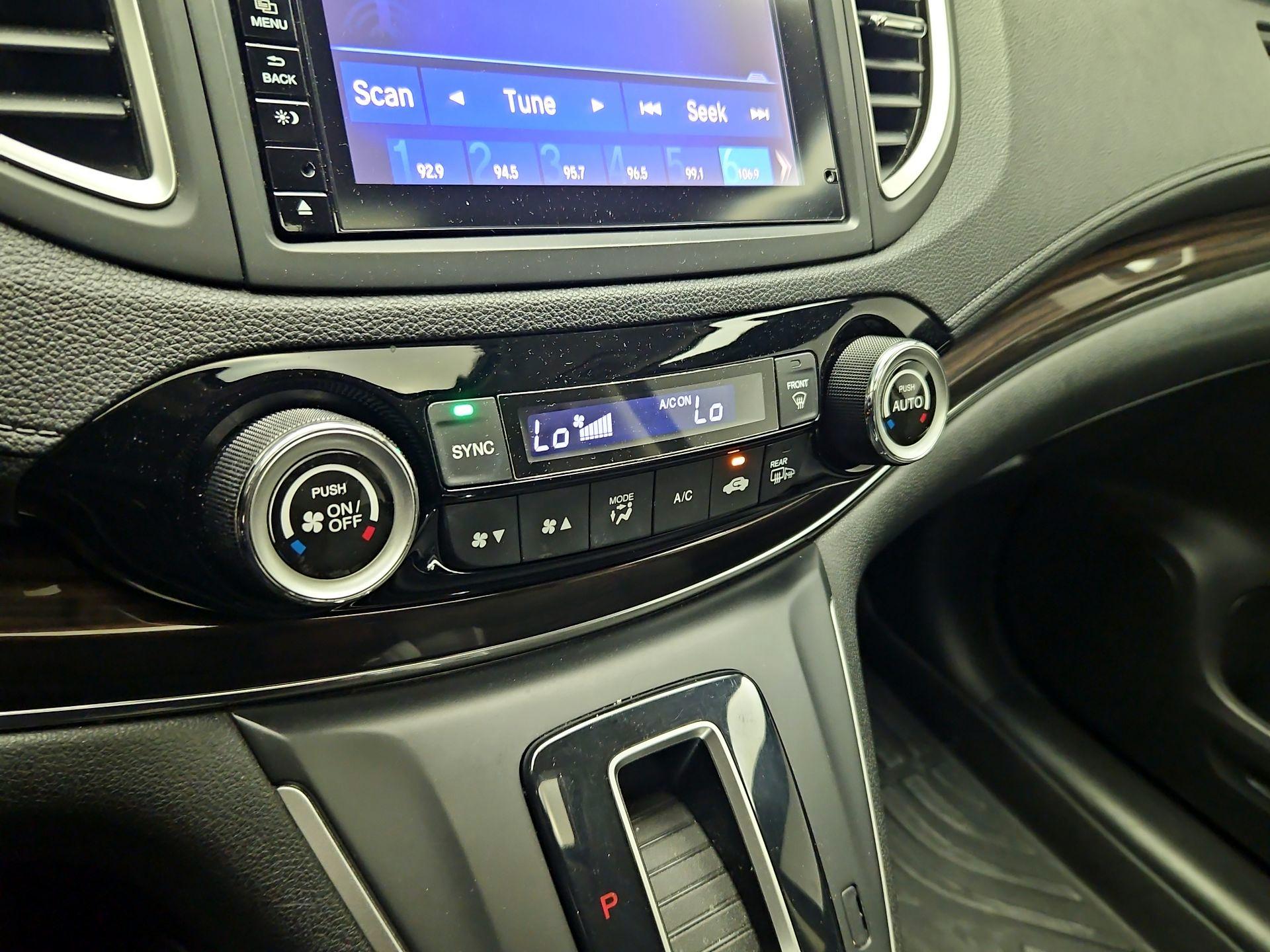 Thumbnail: 2015 Honda CR-V - 16
