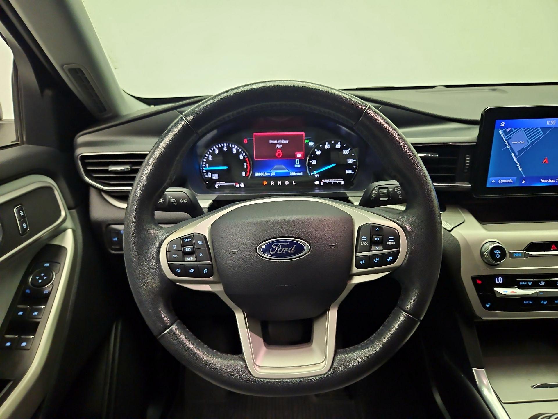 Thumbnail: 2021 Ford Explorer - 10