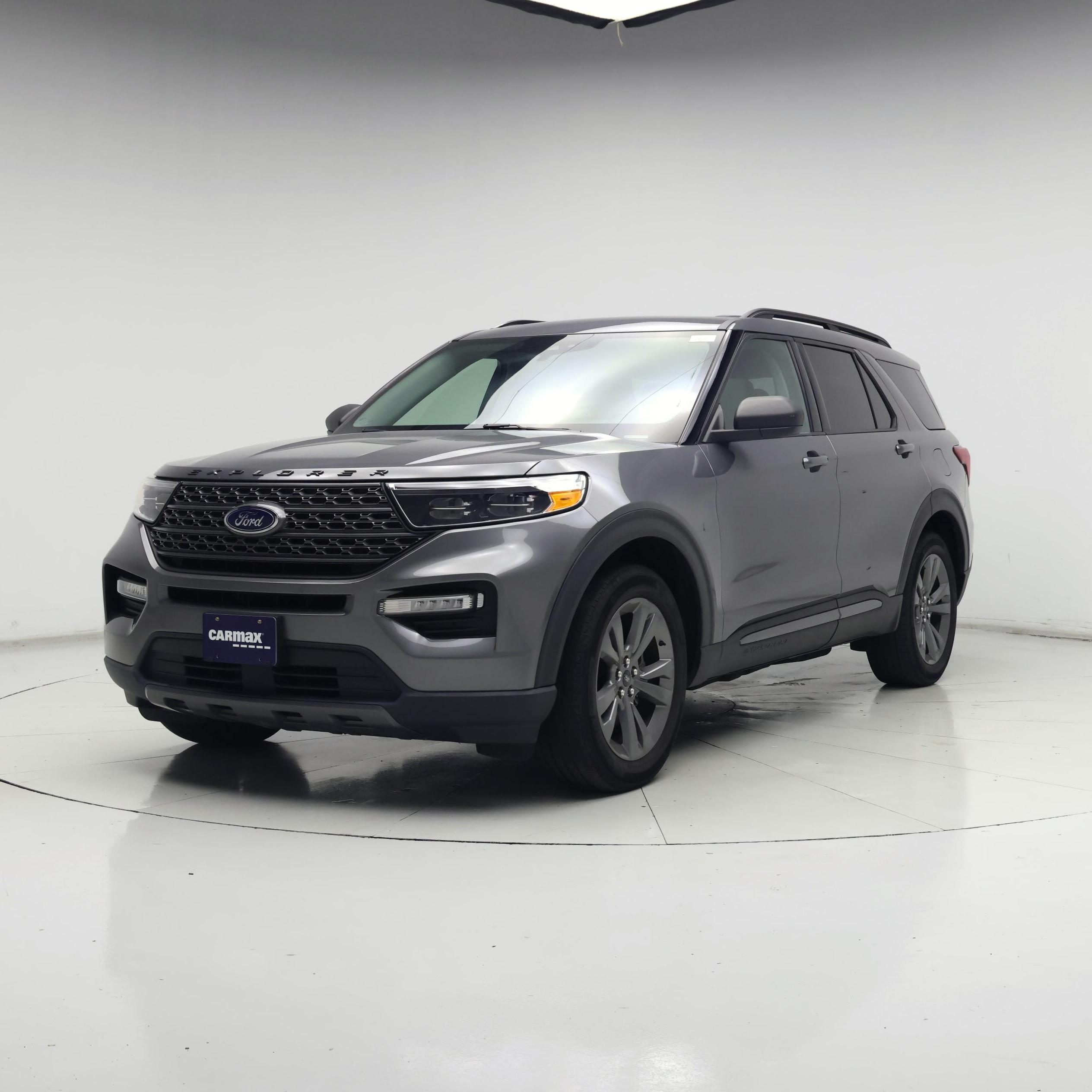 Thumbnail: 2021 Ford Explorer - 4