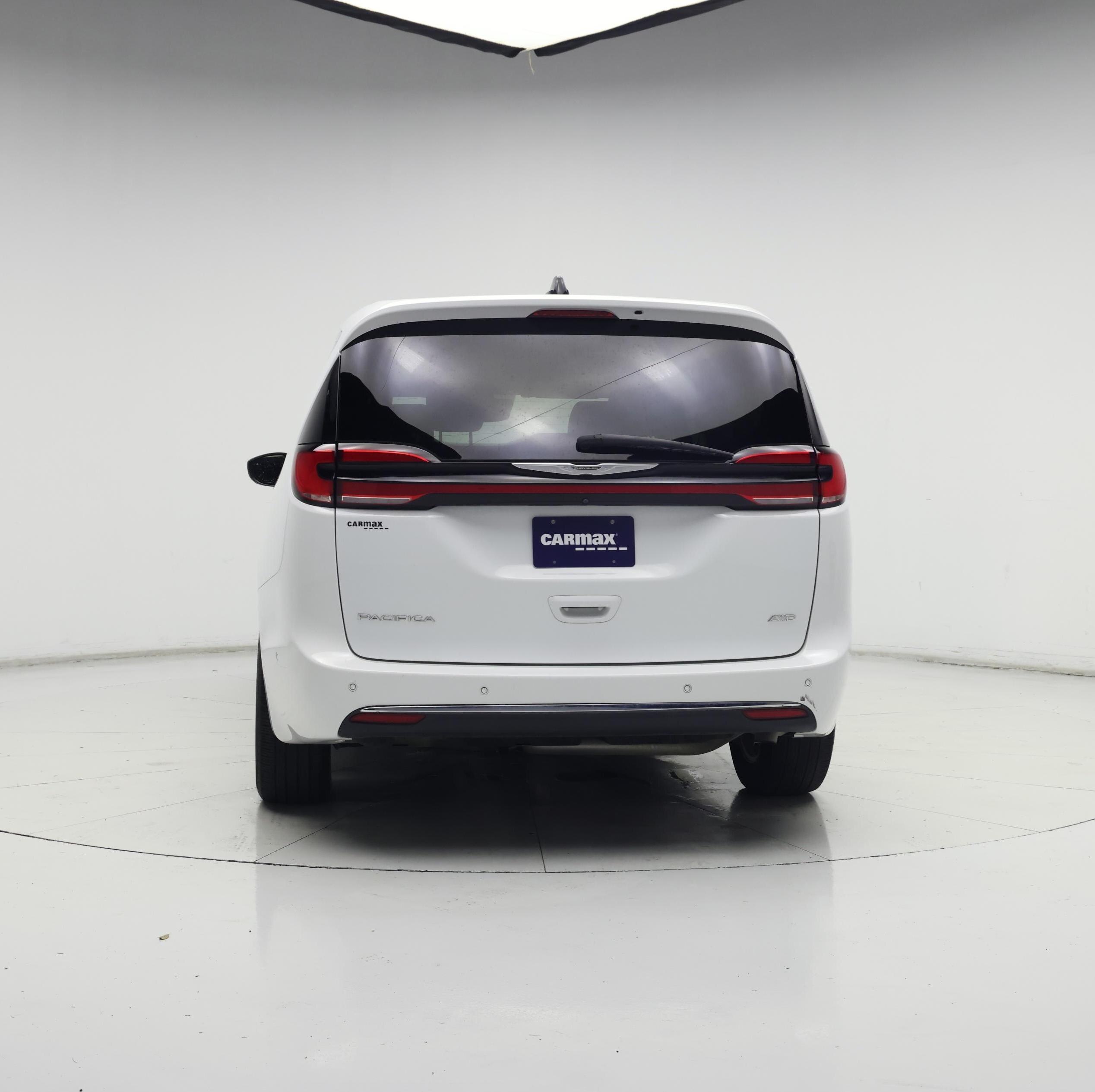 Thumbnail: 2023 Chrysler Pacifica - 6