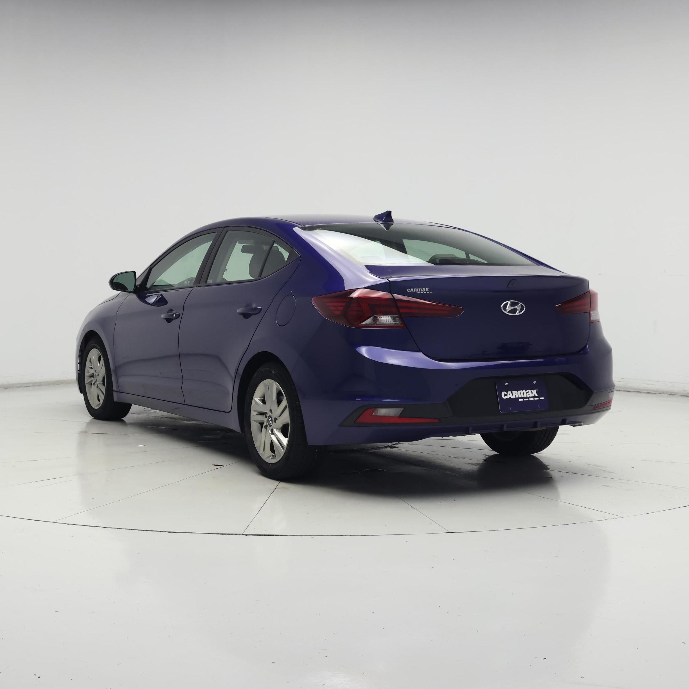 Thumbnail: 2019 Hyundai Elantra - 2