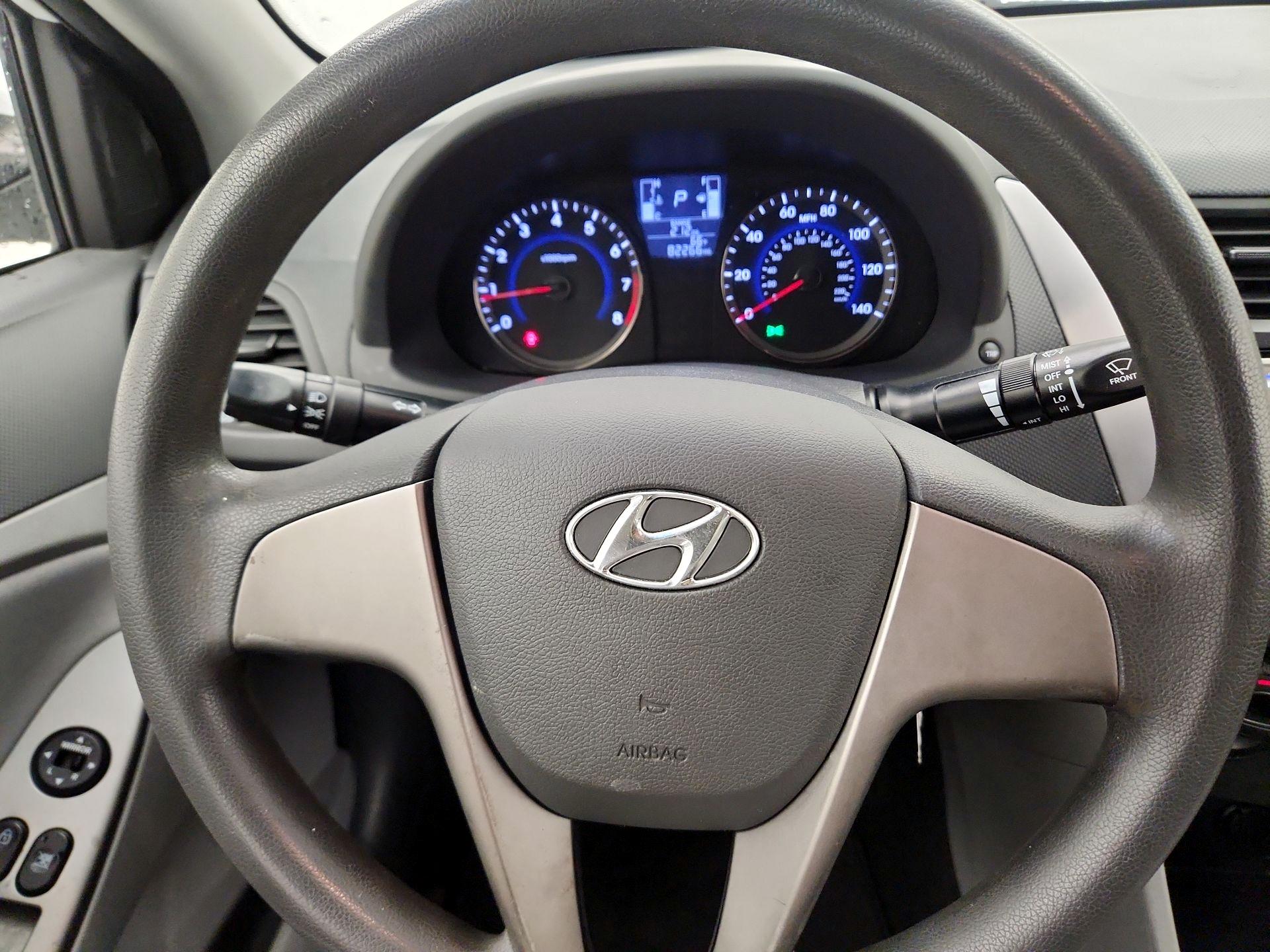 Thumbnail: 2017 Hyundai Accent - 10