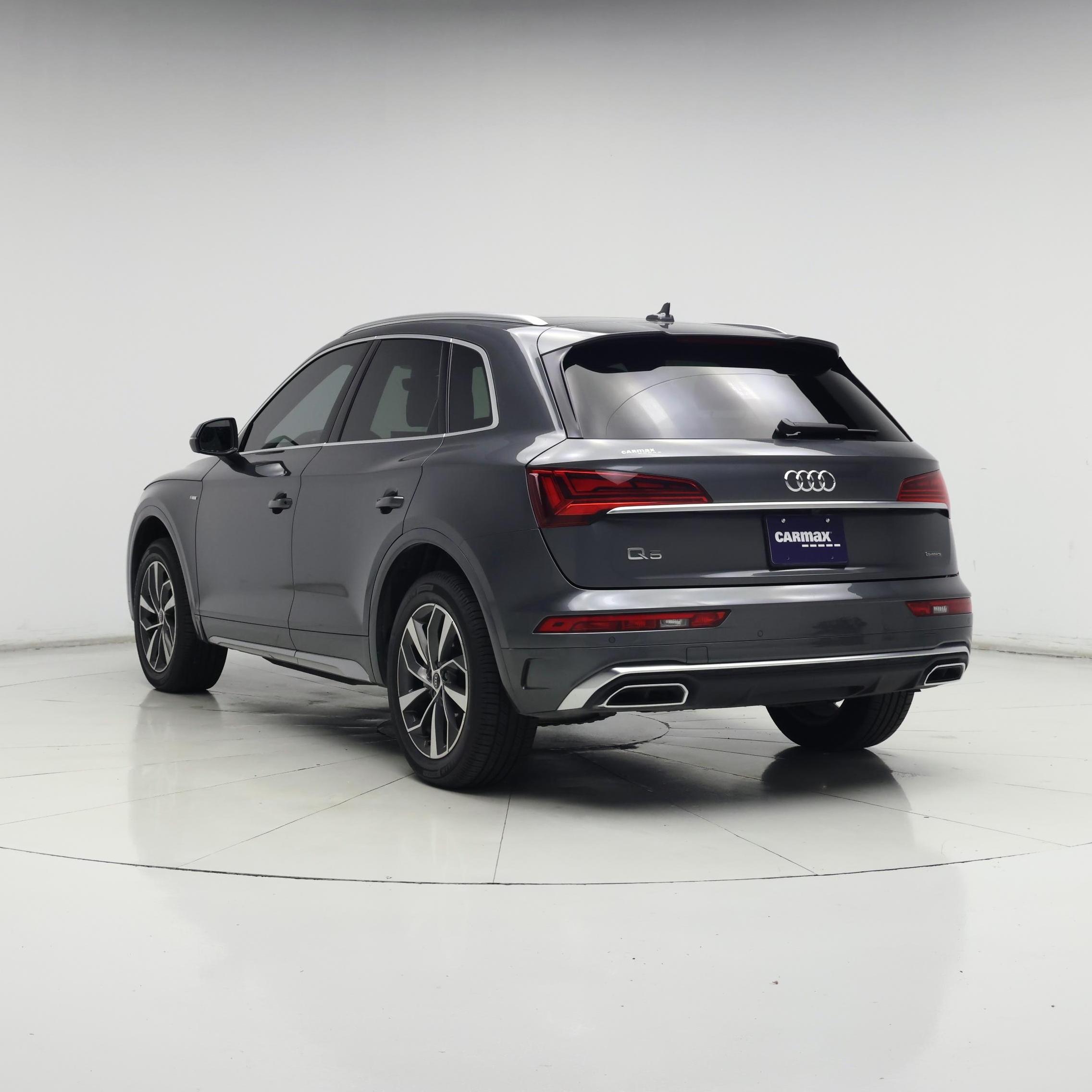 Thumbnail: 2022 Audi Q5 - 2
