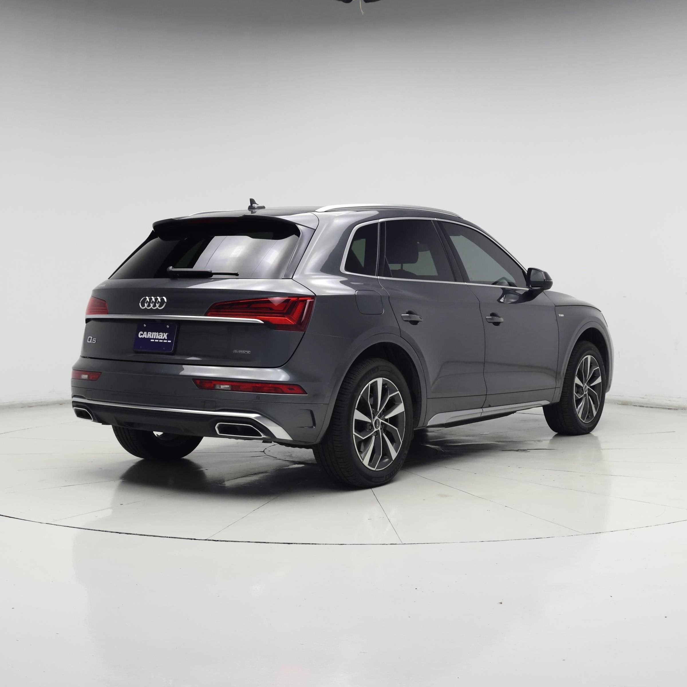 Thumbnail: 2022 Audi Q5 - 8