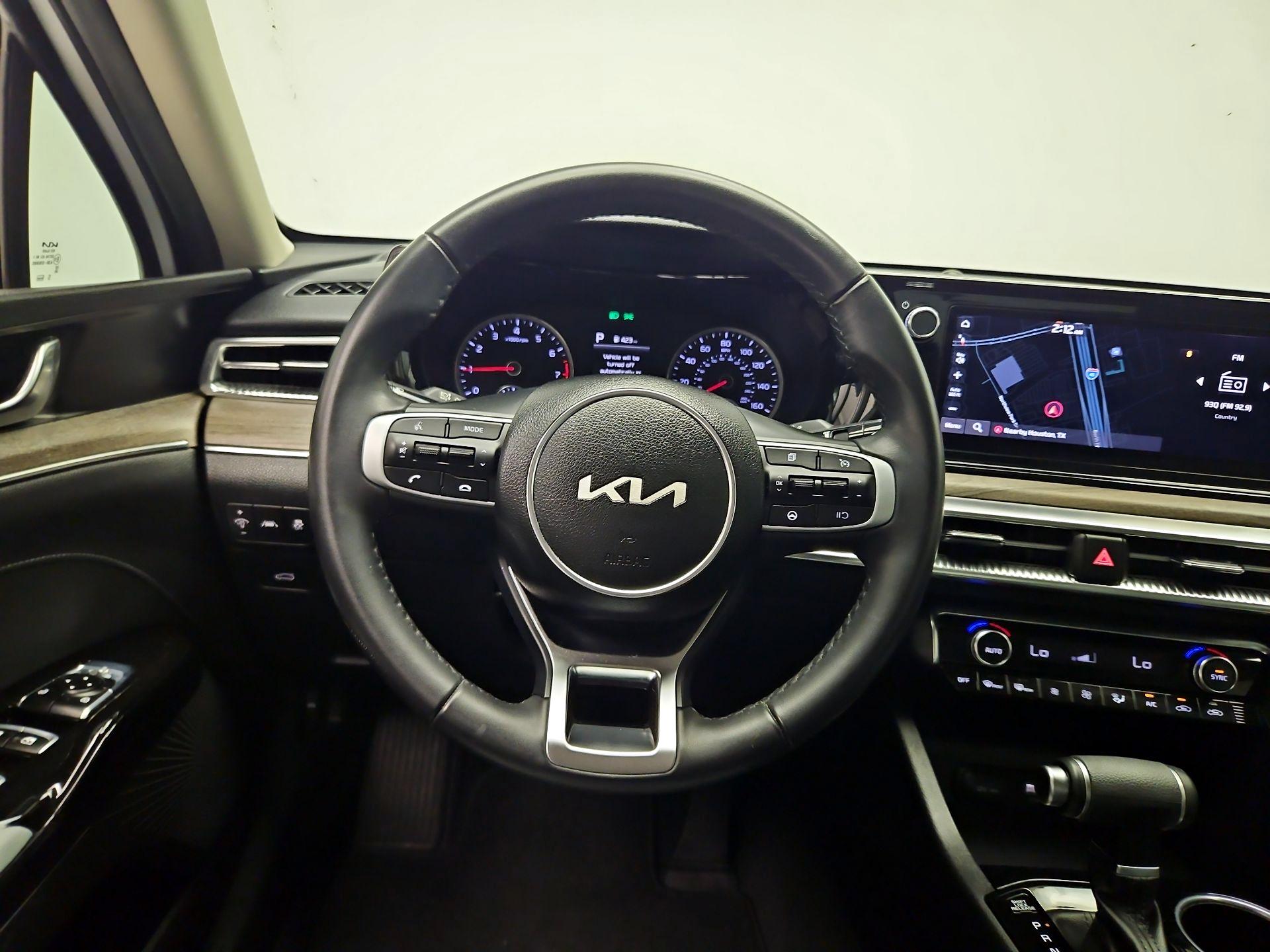 Thumbnail: 2023 Kia K5 - 10