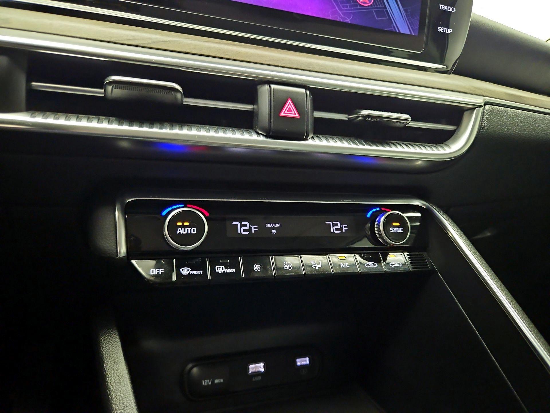 Thumbnail: 2023 Kia K5 - 16