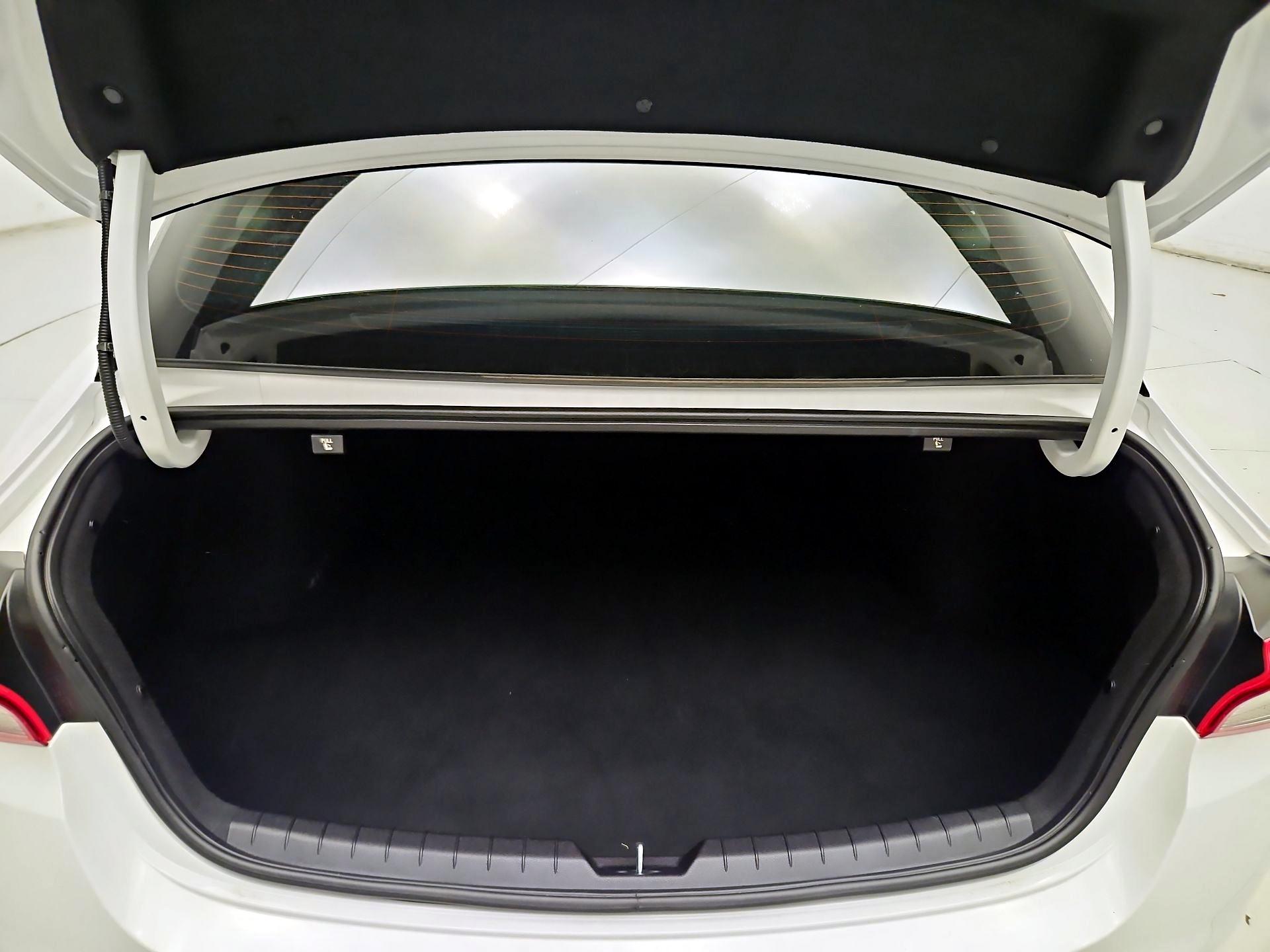 Thumbnail: 2023 Kia K5 - 19