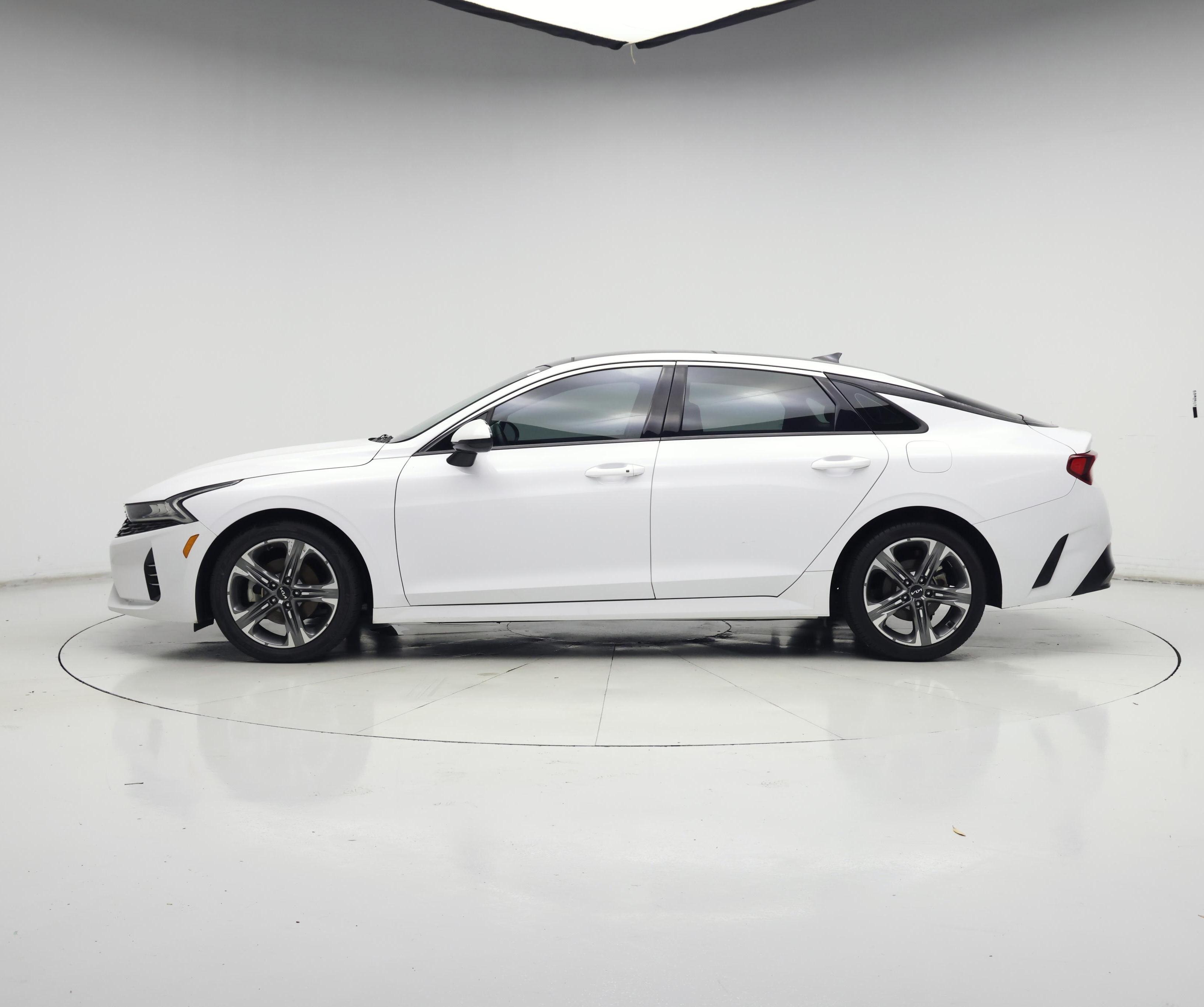 Thumbnail: 2023 Kia K5 - 3