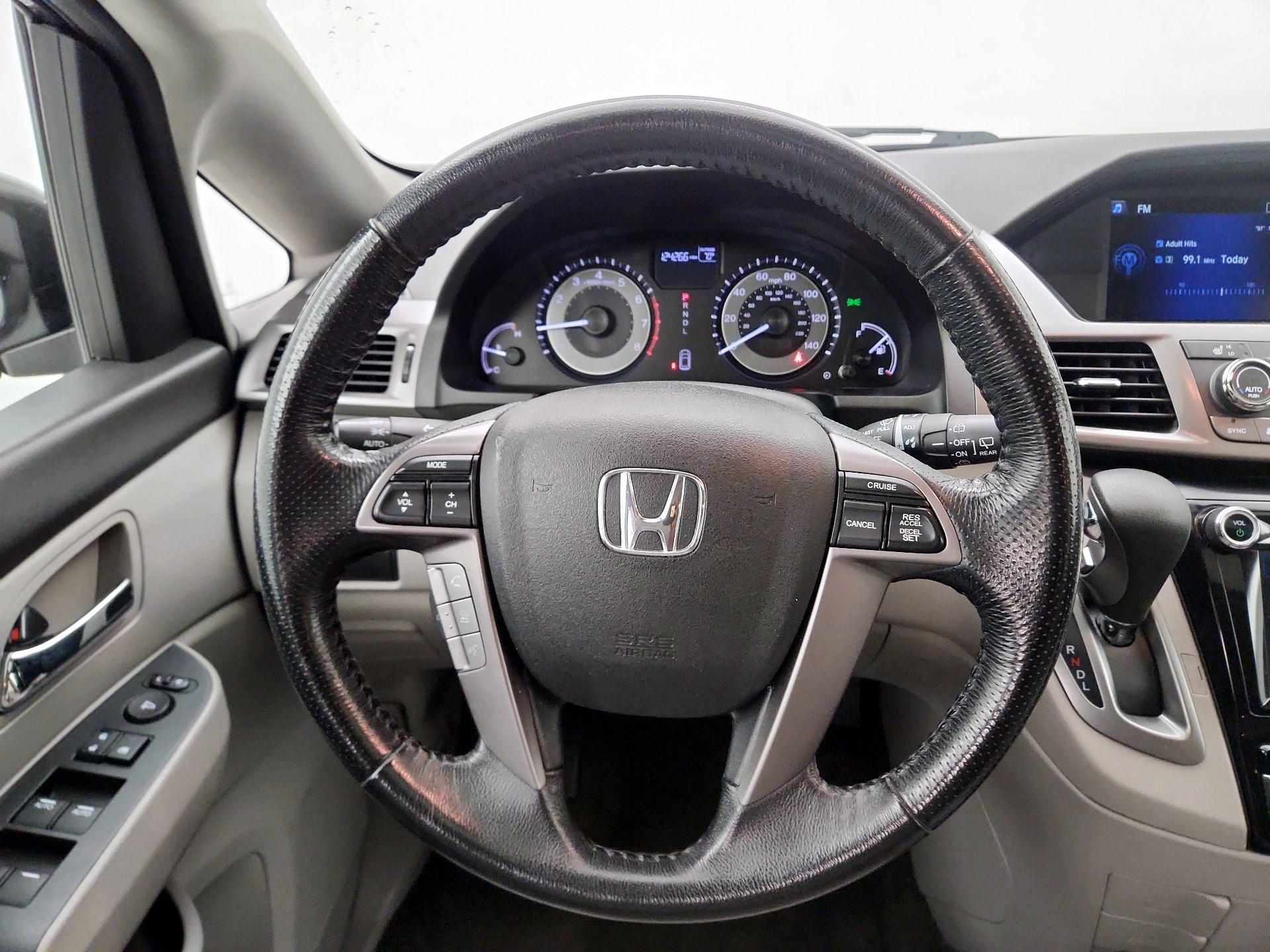 Thumbnail: 2016 Honda Odyssey - 10