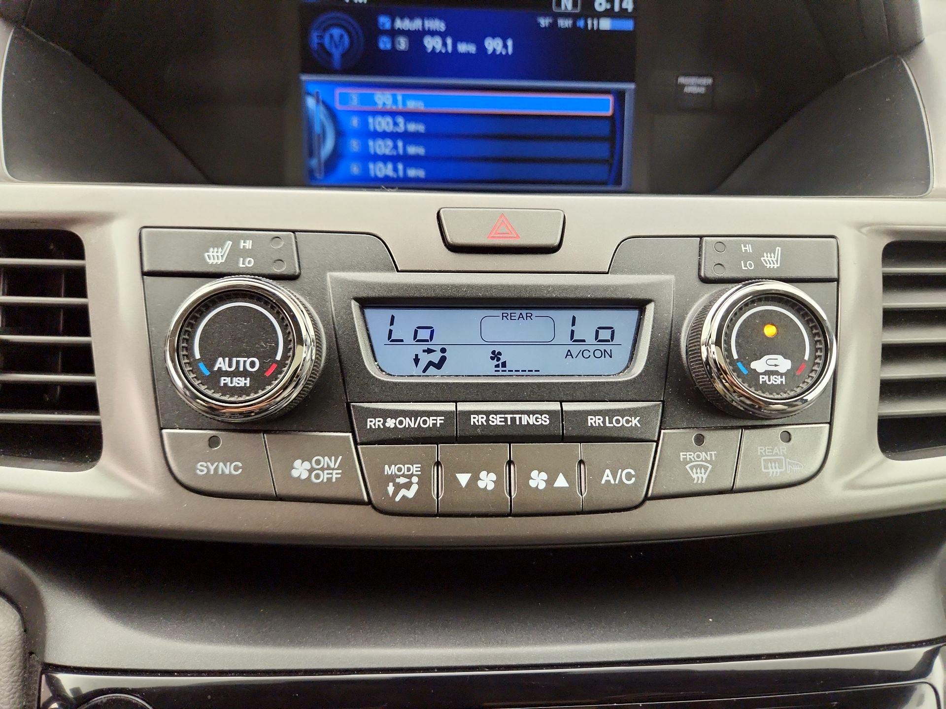 Thumbnail: 2016 Honda Odyssey - 16