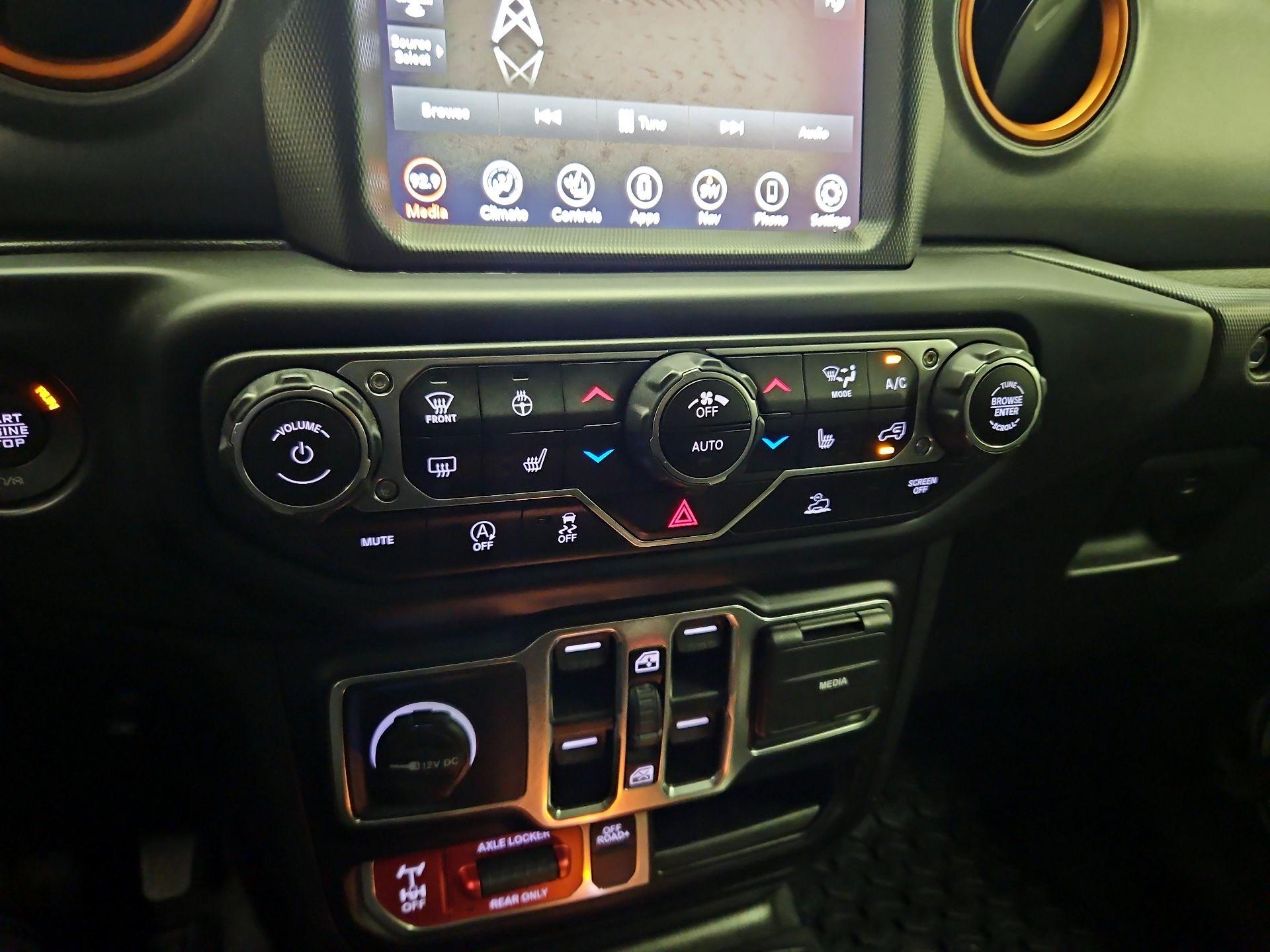 Thumbnail: 2022 Jeep Gladiator - 15