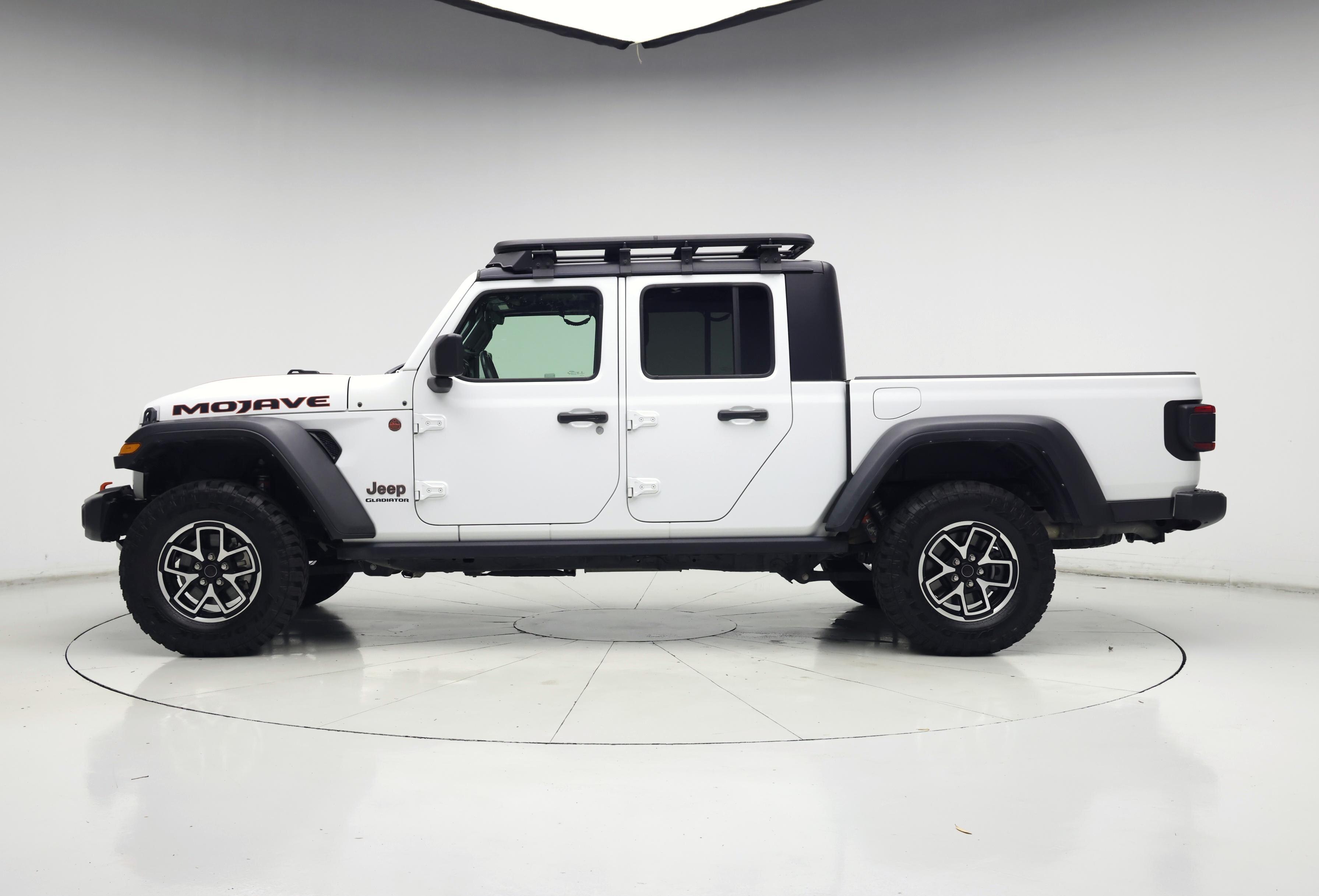Thumbnail: 2022 Jeep Gladiator - 3