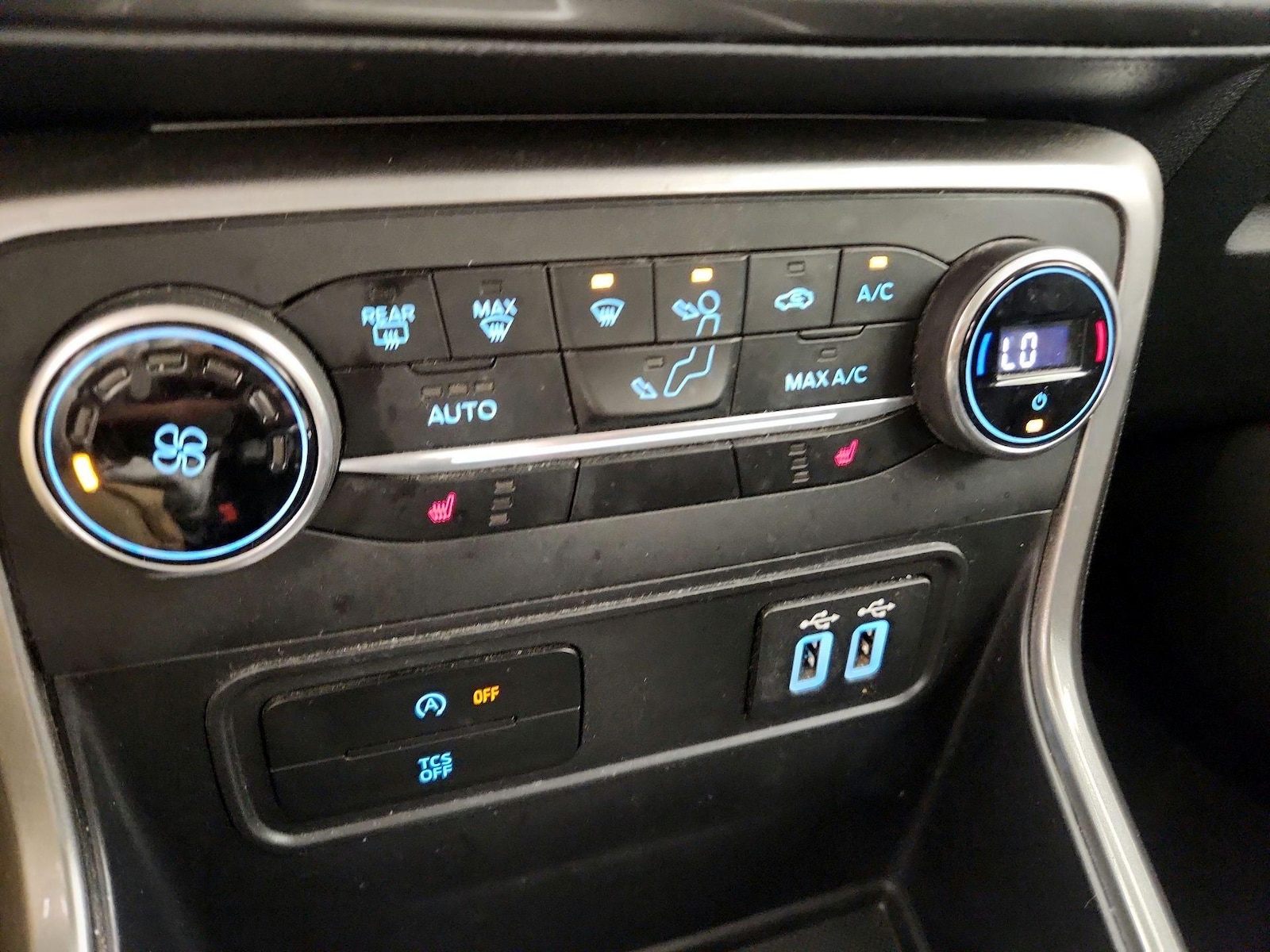 2018 Ford Ecosport SE - Photo 18