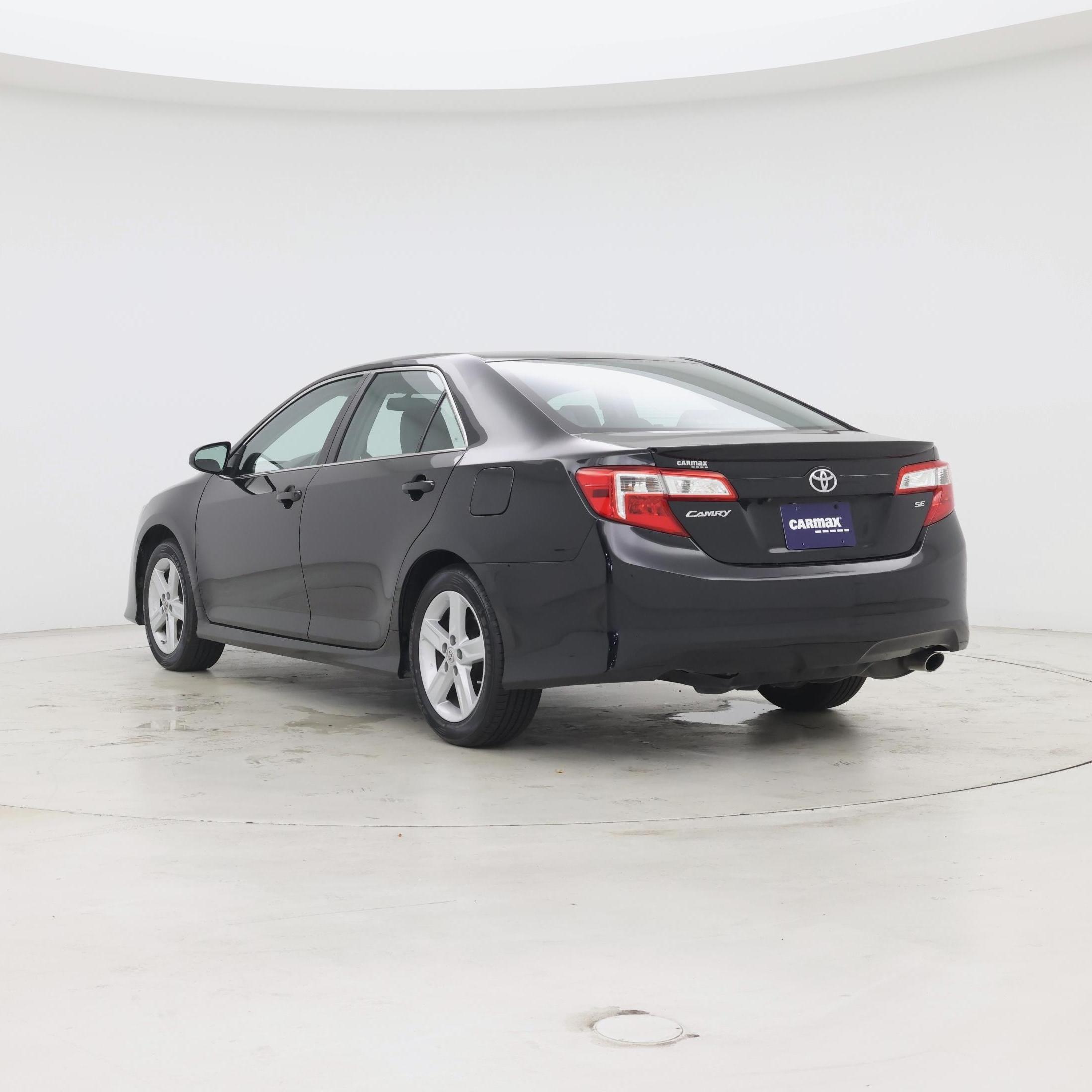 Thumbnail: 2014 Toyota Camry - 2