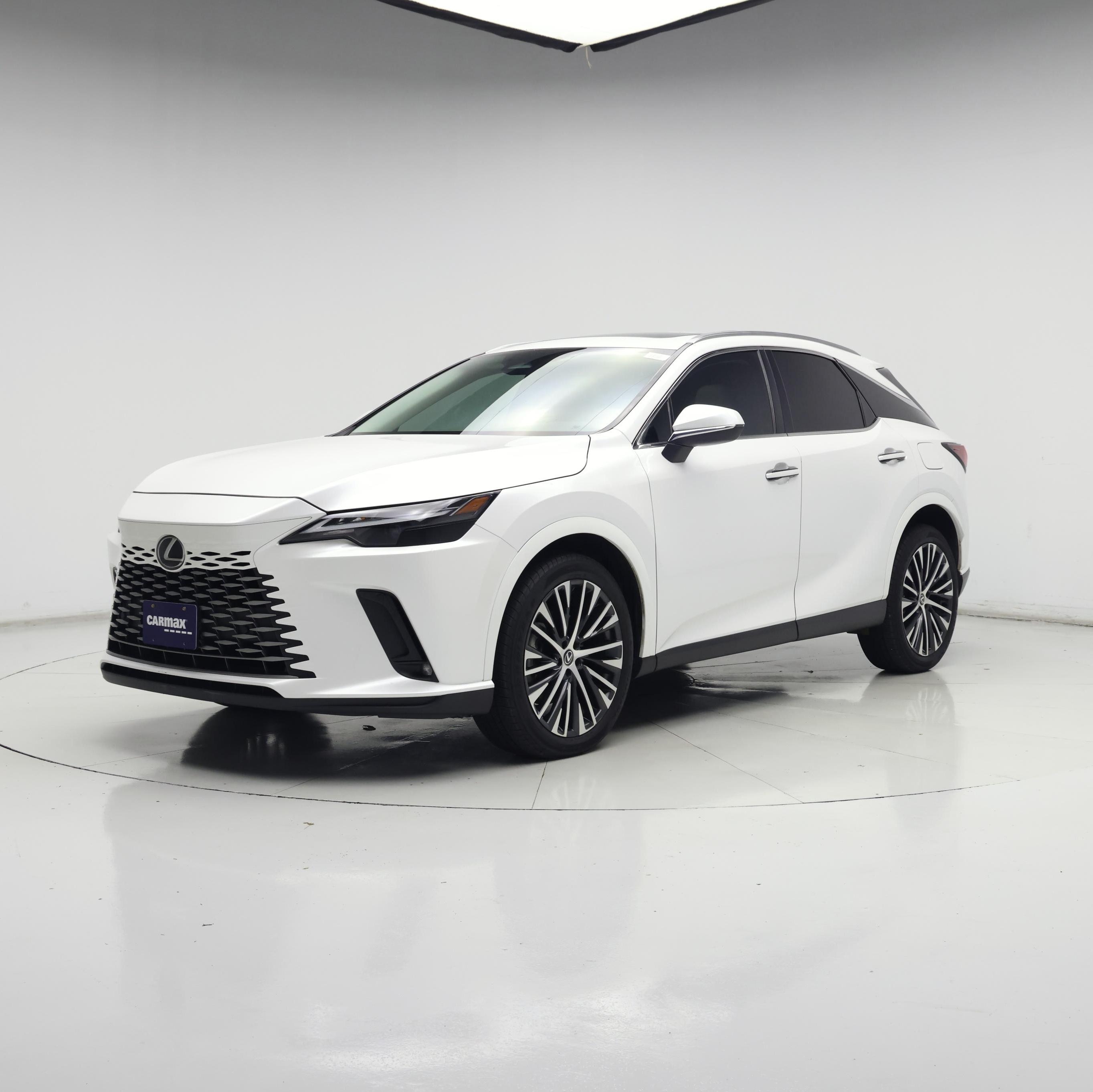 Thumbnail: 2023 Lexus RX - 4