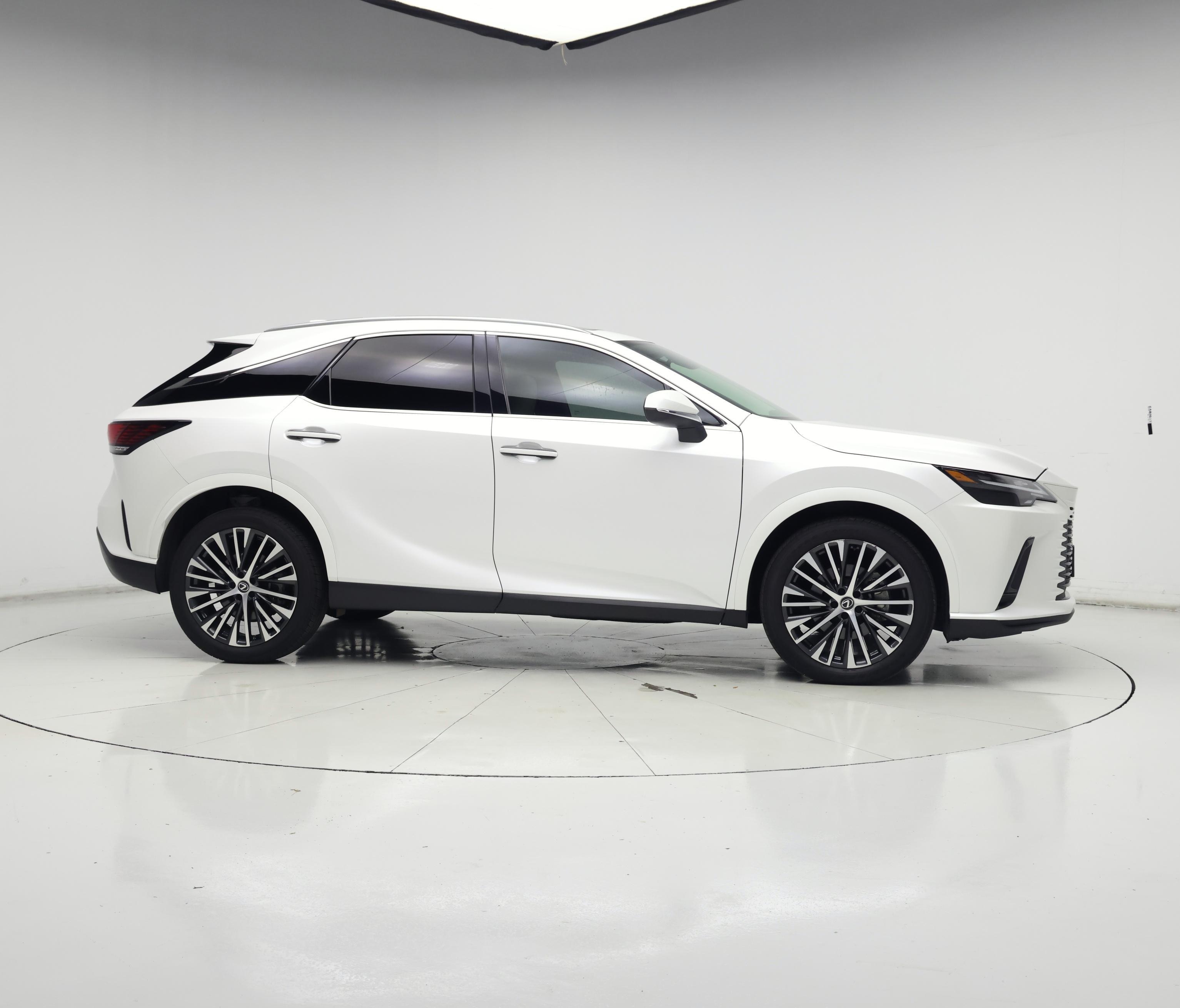 Thumbnail: 2023 Lexus RX - 7