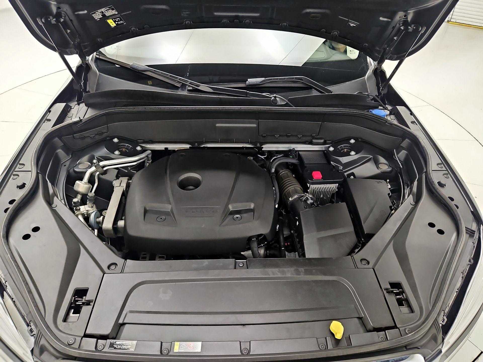 Thumbnail: 2022 Volvo XC90 - 19