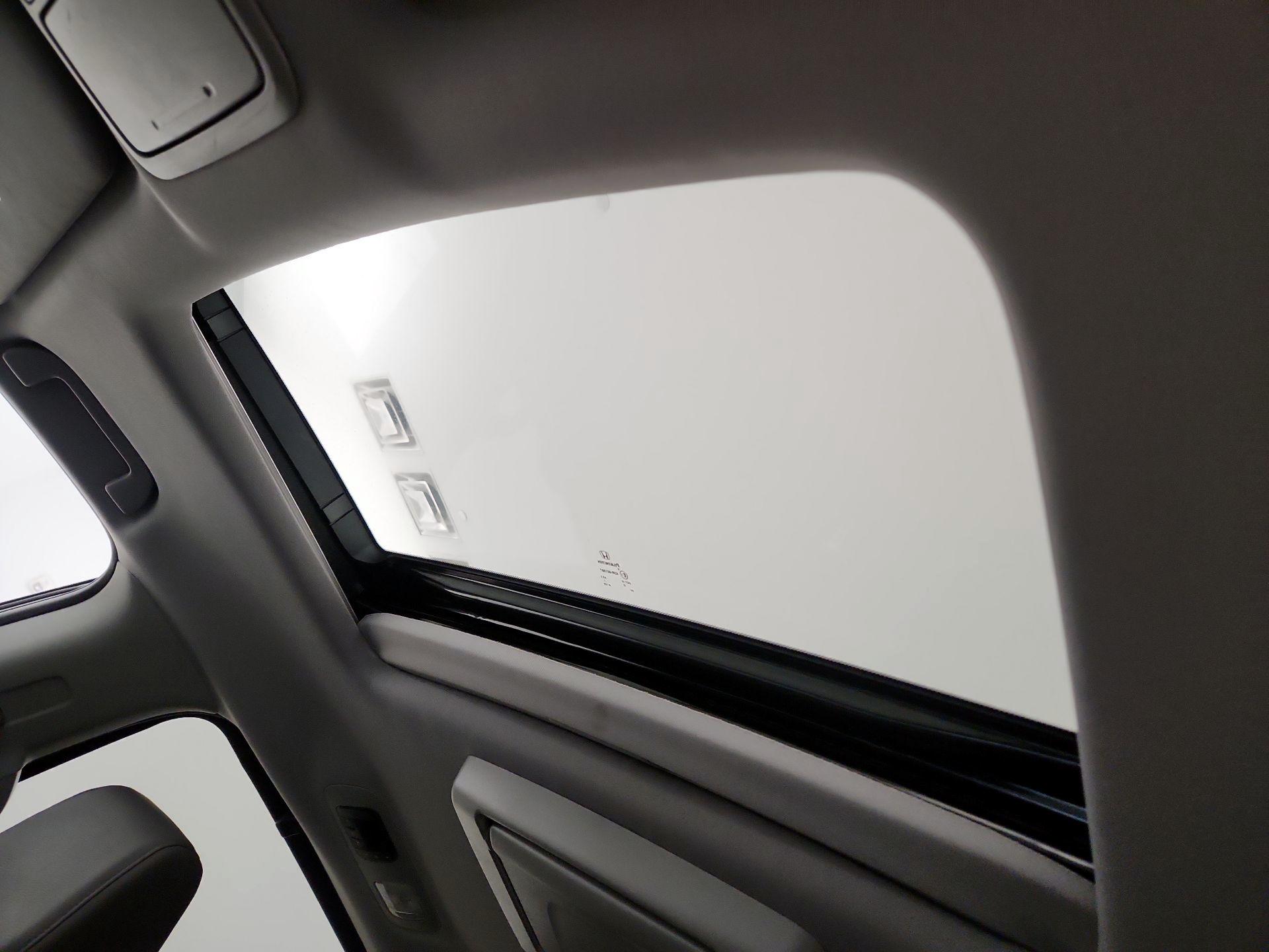 Thumbnail: 2019 Honda Odyssey - 20