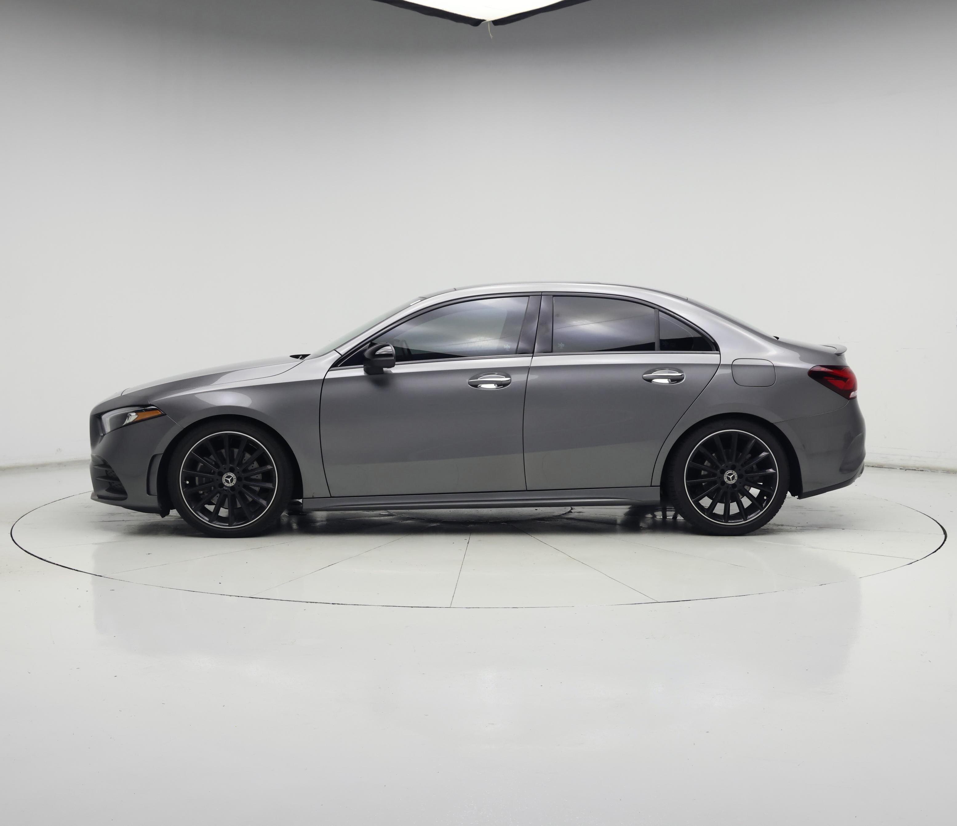 Thumbnail: 2020 Mercedes-Benz A-Class - 3