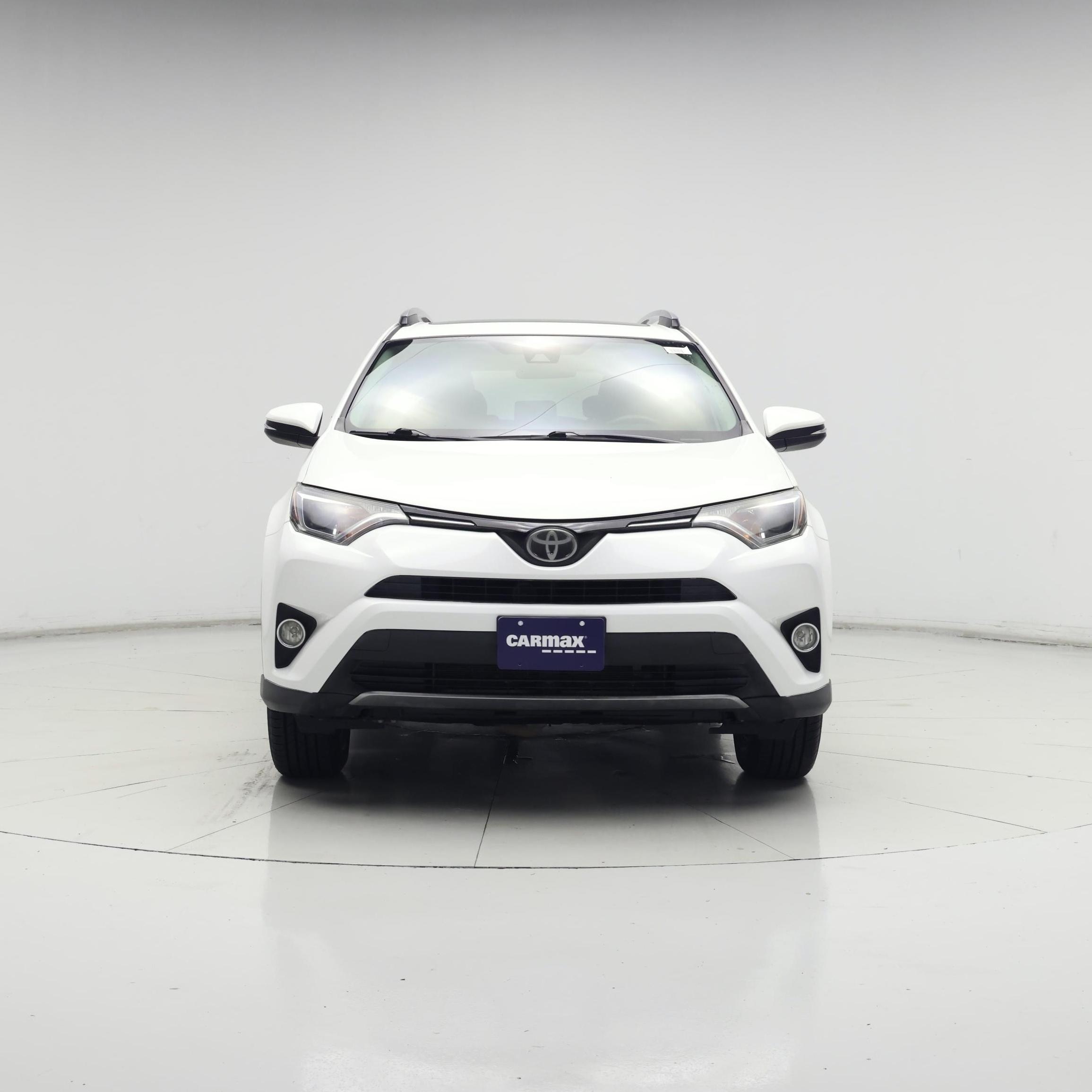 Thumbnail: 2018 Toyota RAV4 - 5