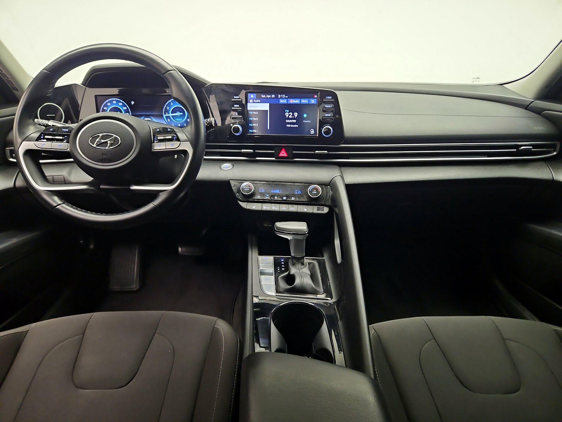 Thumbnail: 2021 Hyundai Elantra - 9