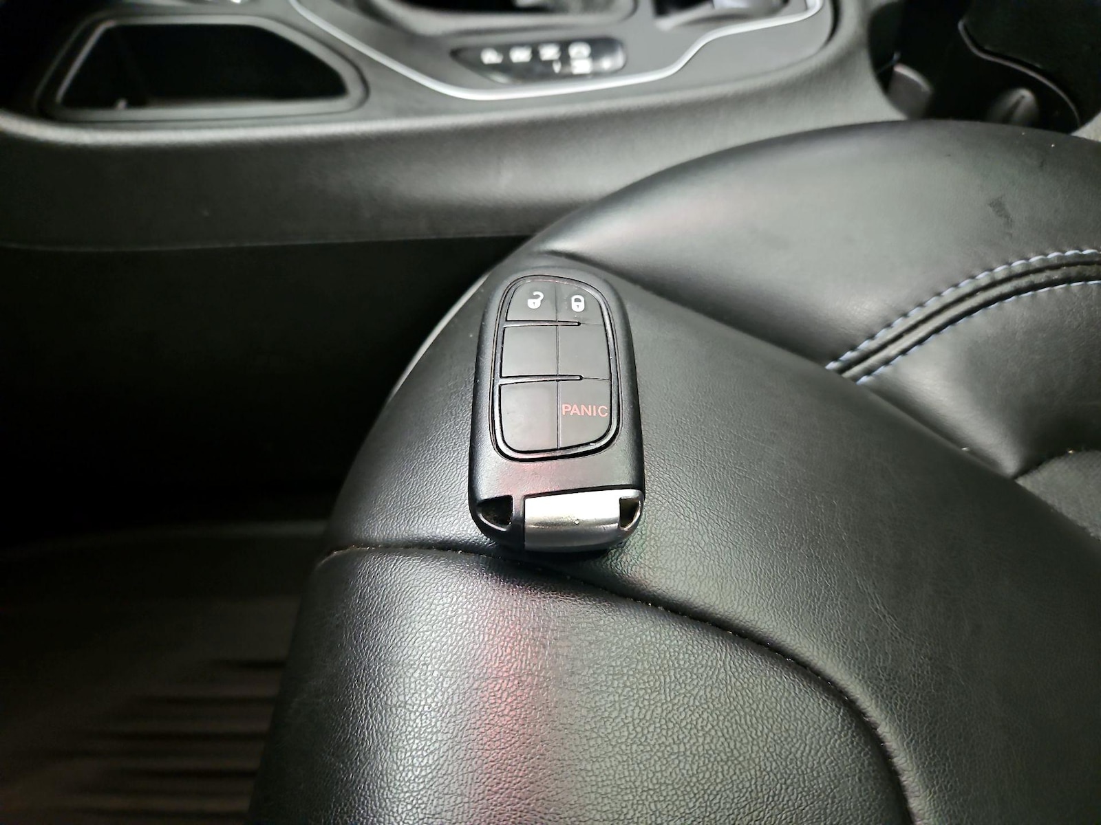 2019 Jeep Cherokee Latitude Plus - Photo 24