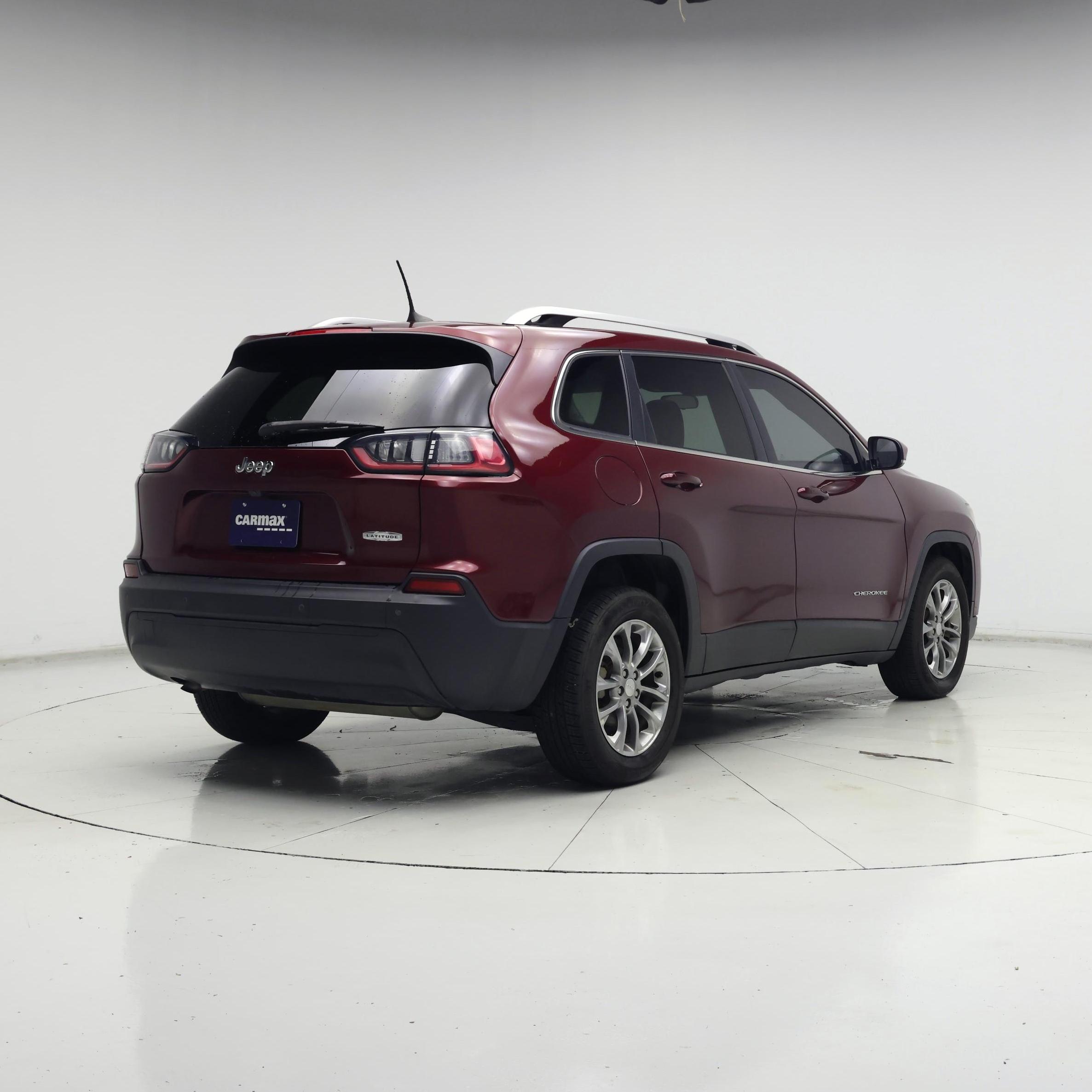 Thumbnail: 2019 Jeep Cherokee - 8