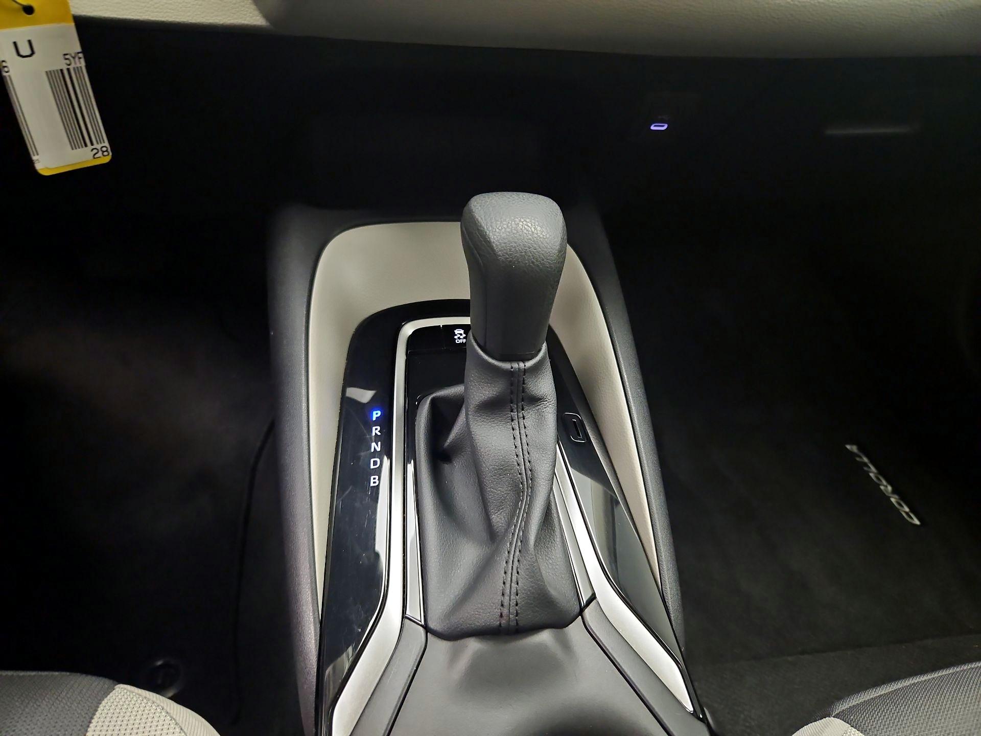 Thumbnail: 2025 Toyota Corolla - 16