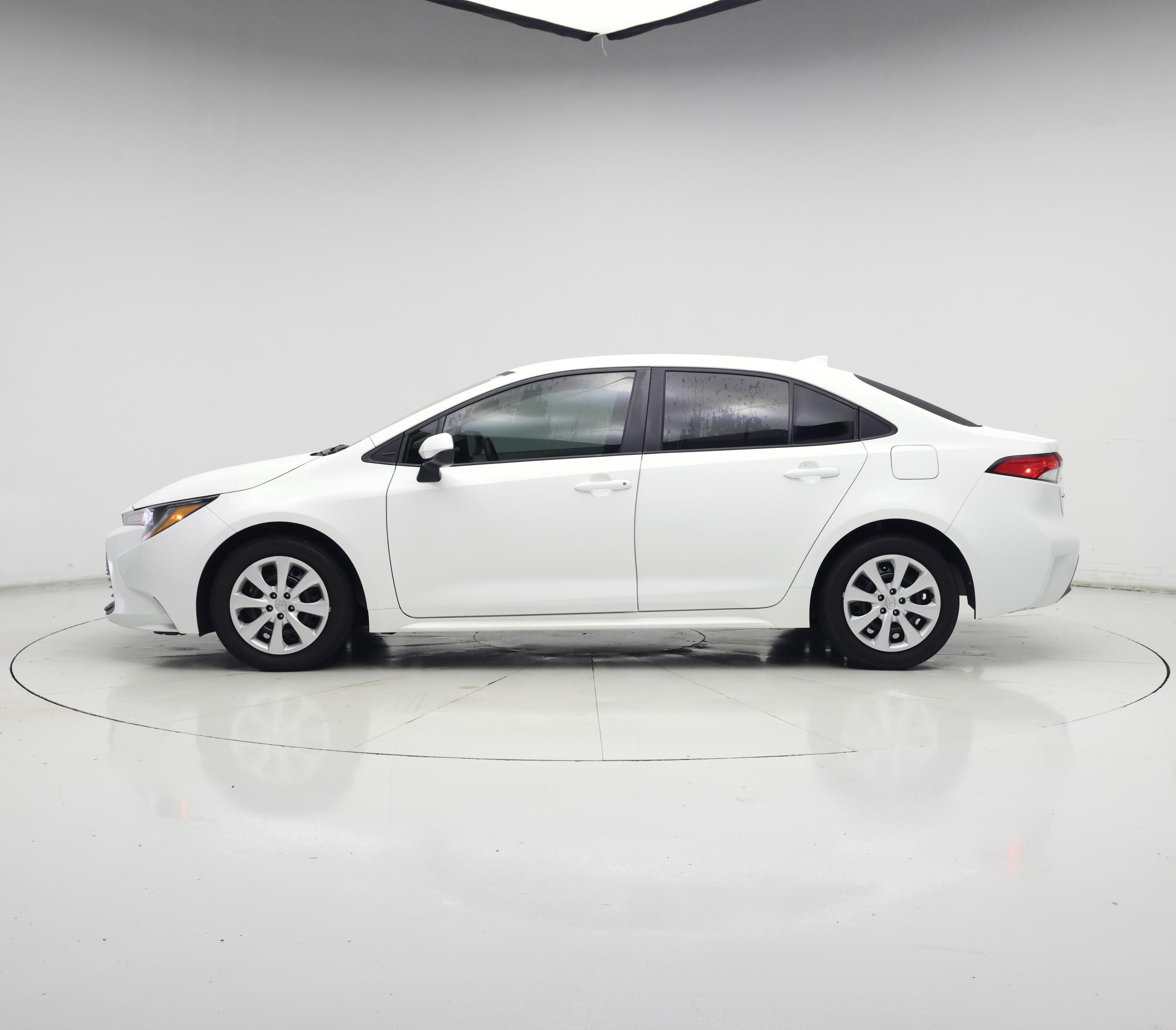 Thumbnail: 2025 Toyota Corolla - 3