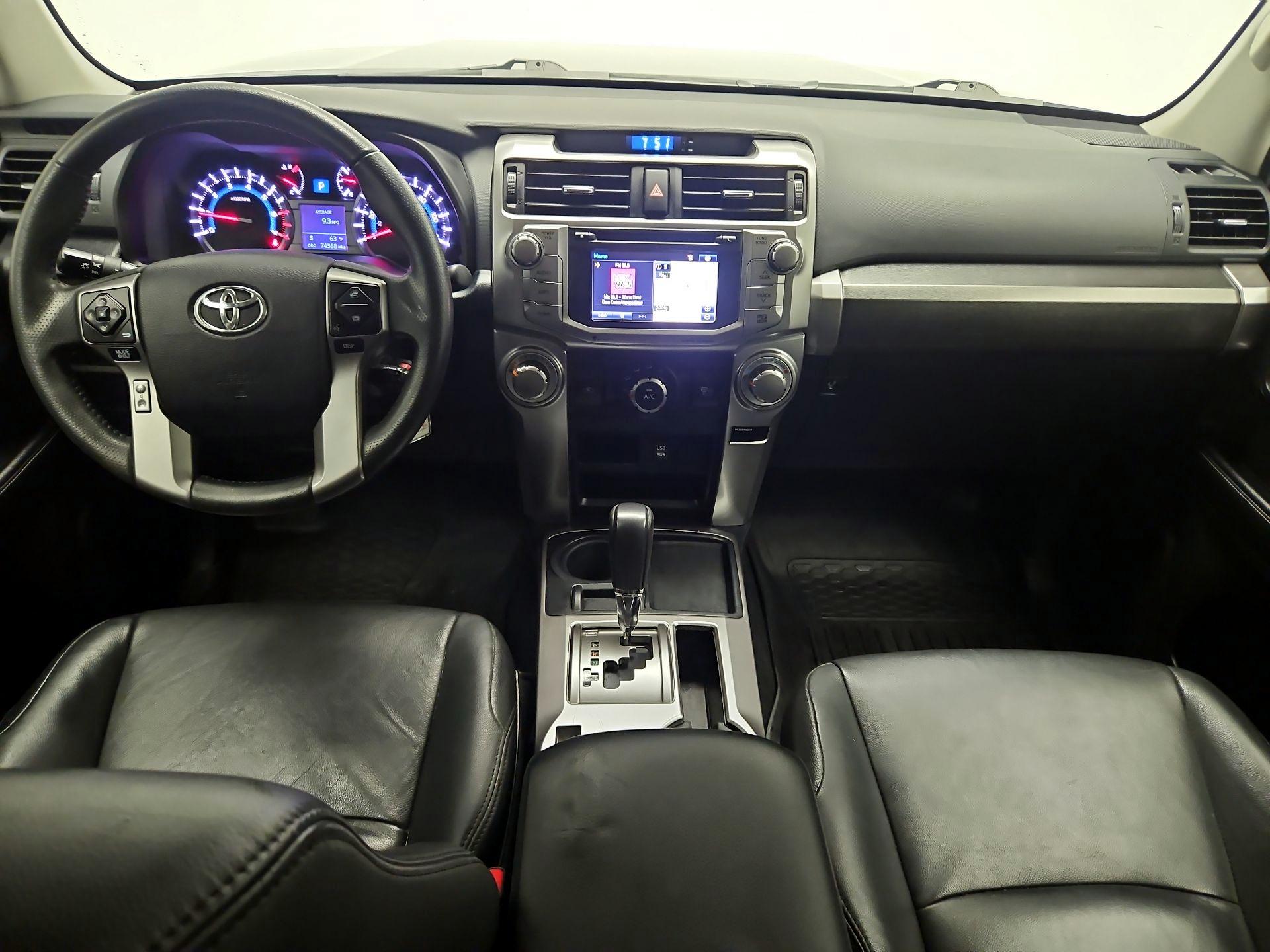 Thumbnail: 2016 Toyota 4Runner - 9
