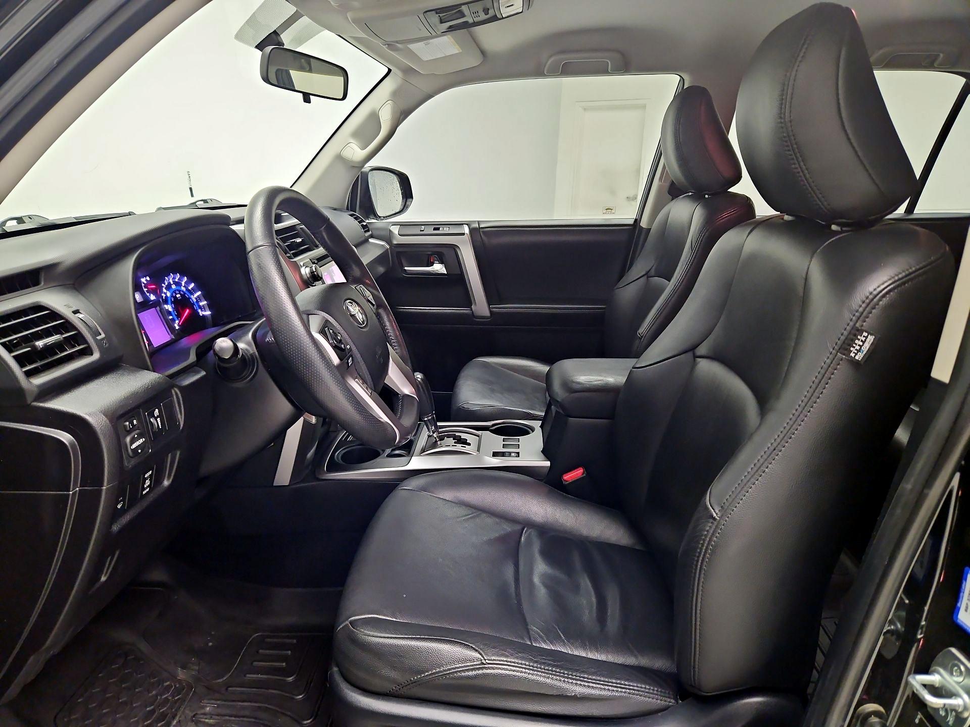 Thumbnail: 2016 Toyota 4Runner - 11