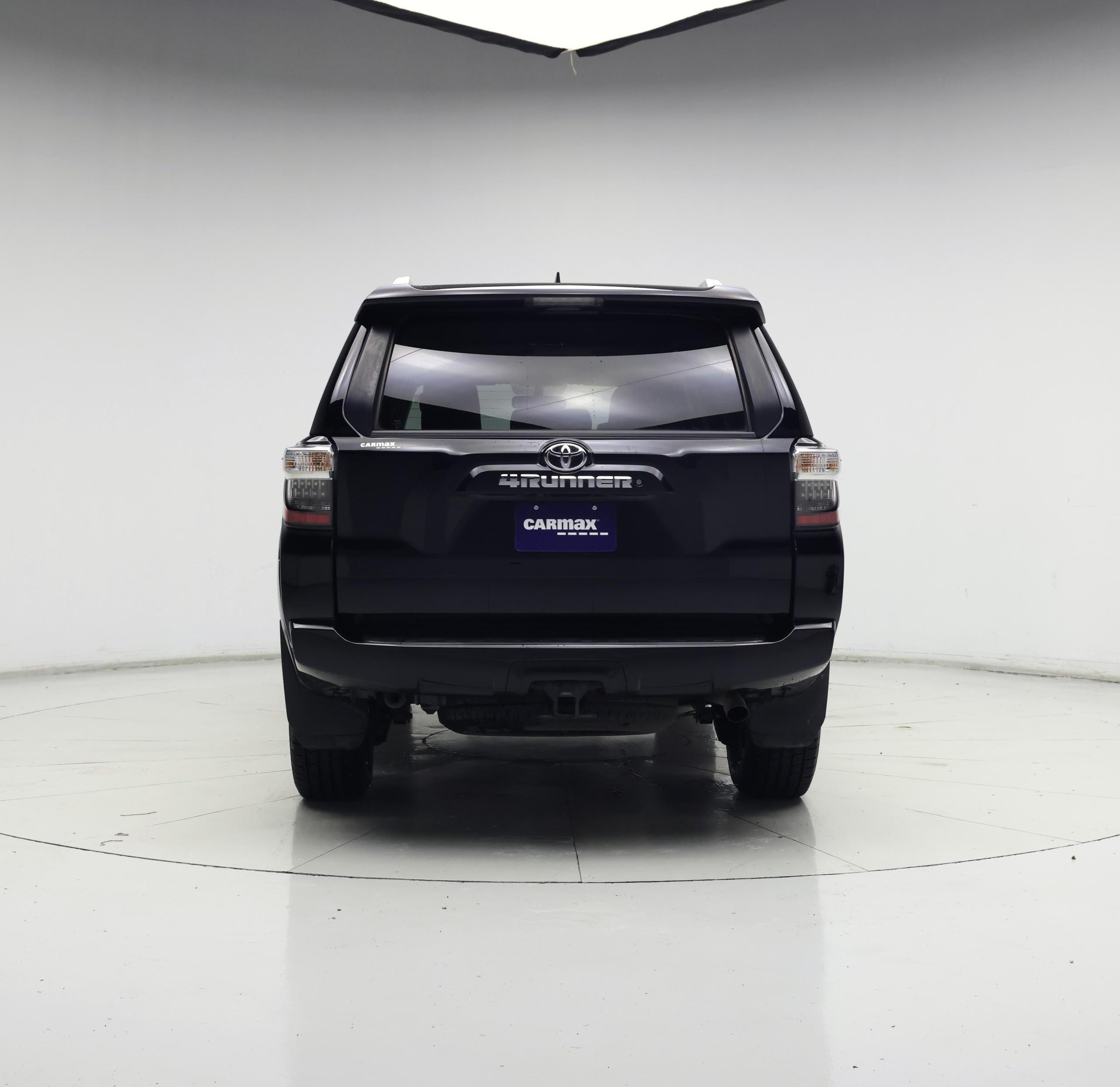 Thumbnail: 2016 Toyota 4Runner - 6