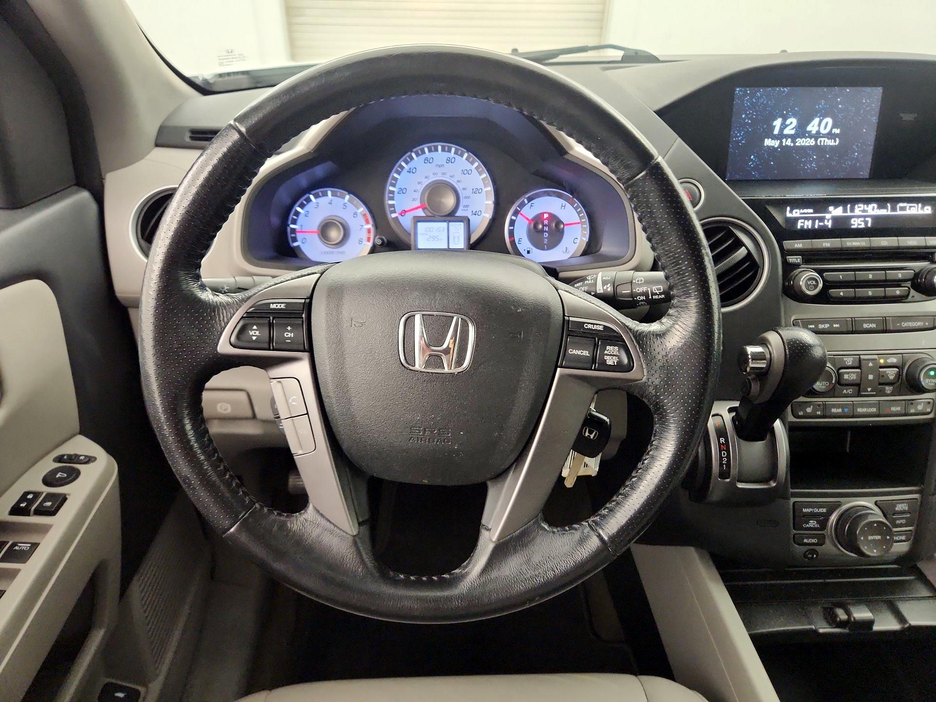 Thumbnail: 2015 Honda Pilot - 10