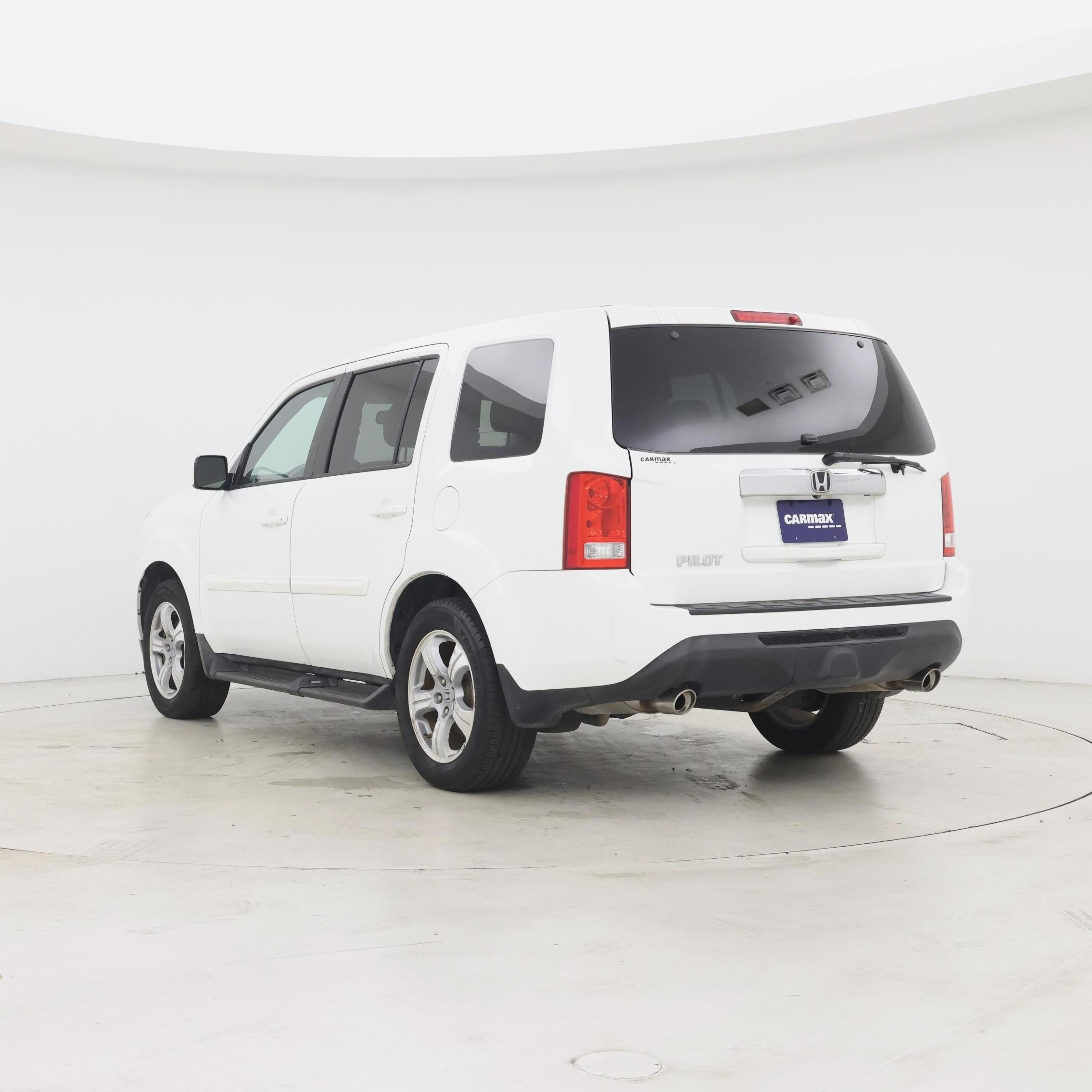 Thumbnail: 2015 Honda Pilot - 2