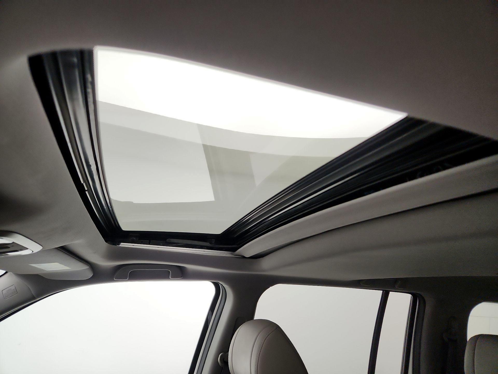 Thumbnail: 2015 Honda Pilot - 19