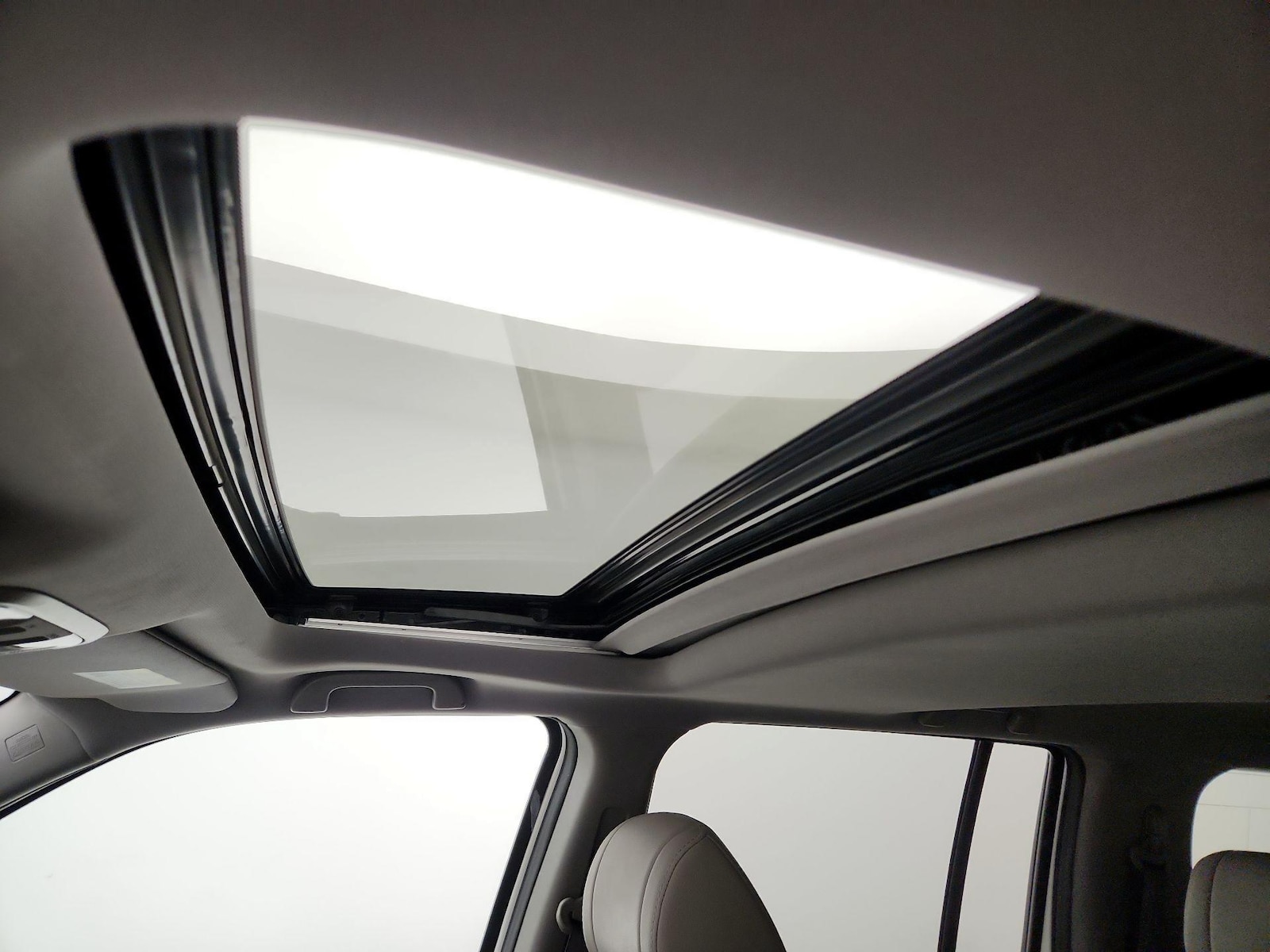 2015 Honda Pilot EX-L - Photo 20