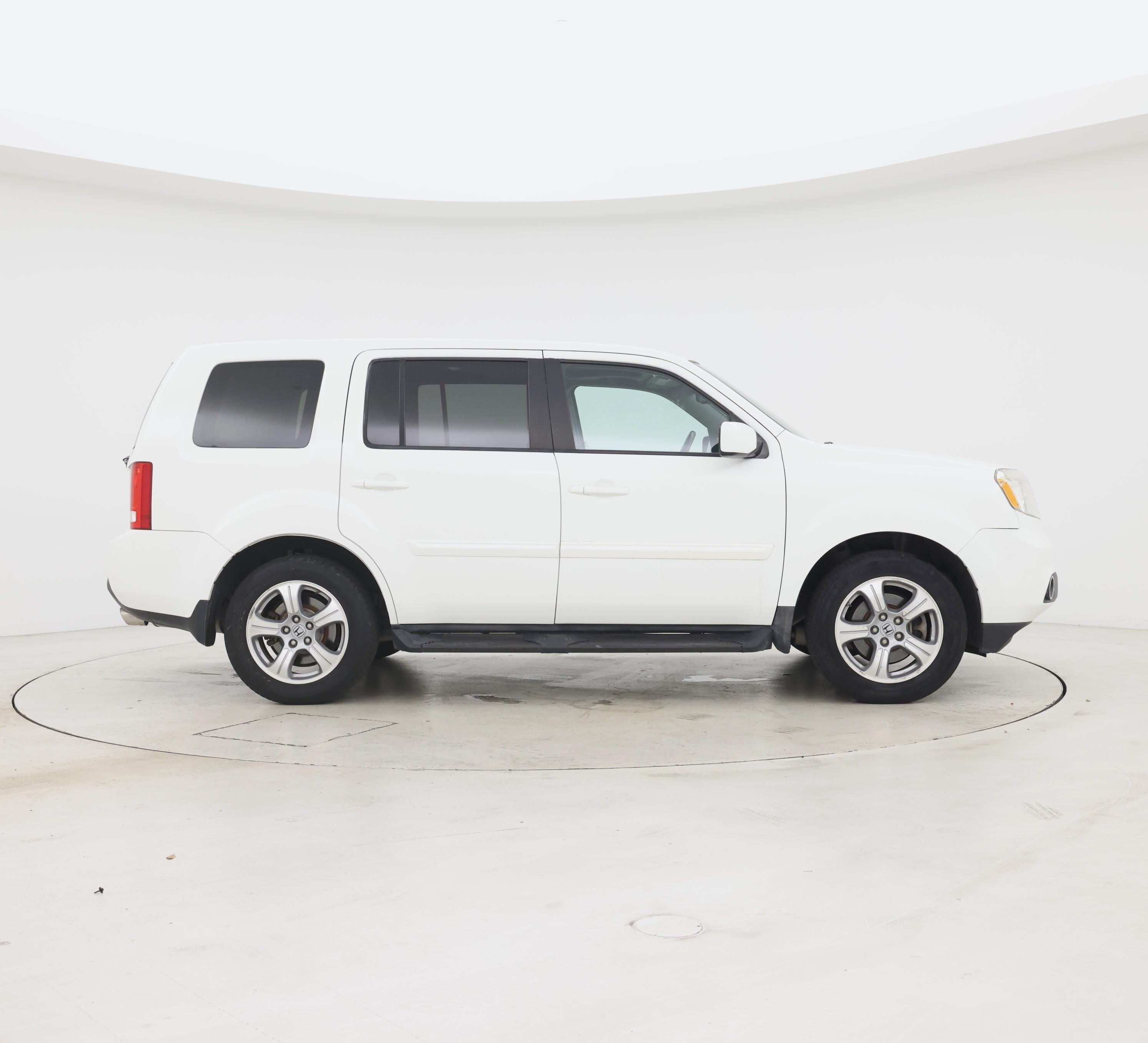 Thumbnail: 2015 Honda Pilot - 7