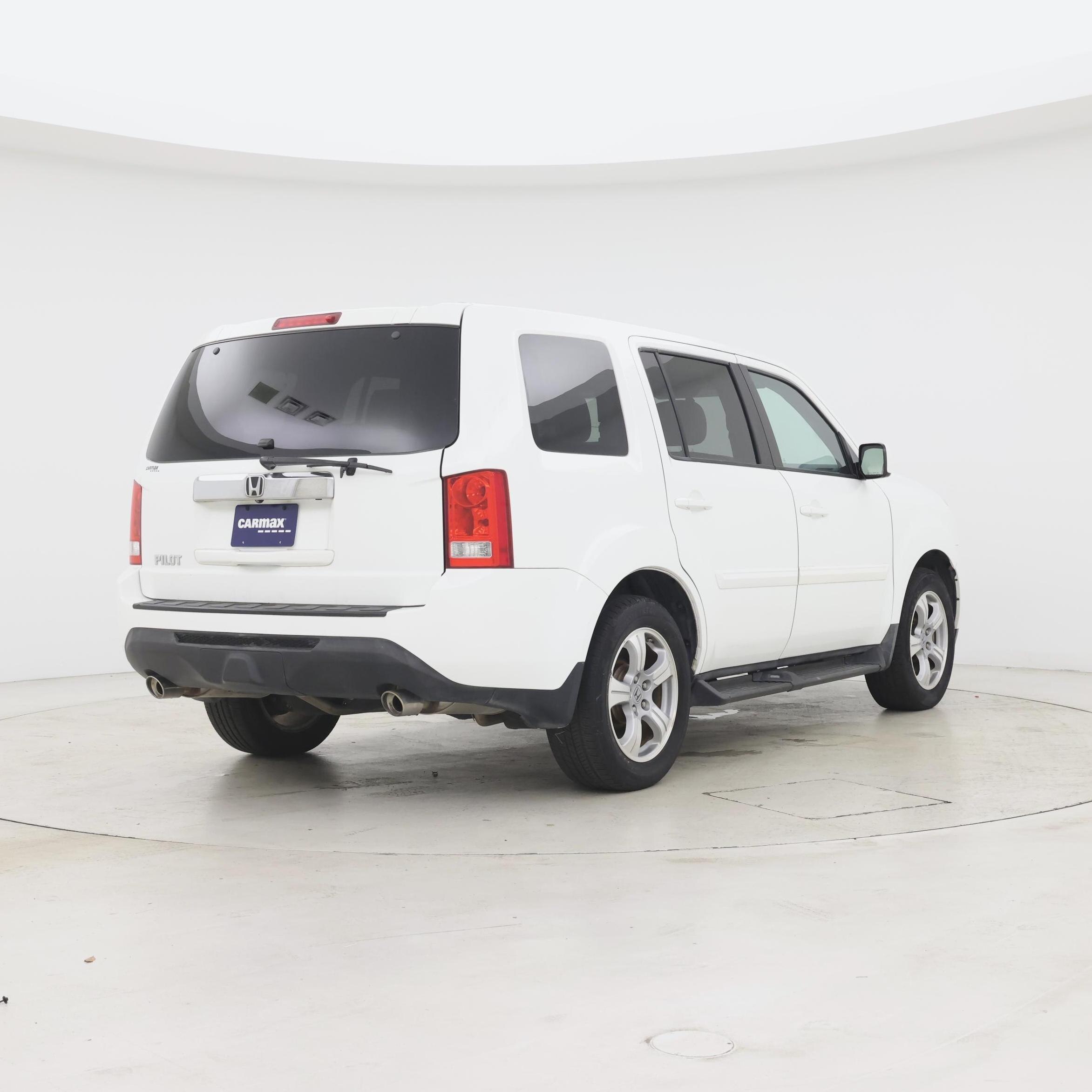 Thumbnail: 2015 Honda Pilot - 8