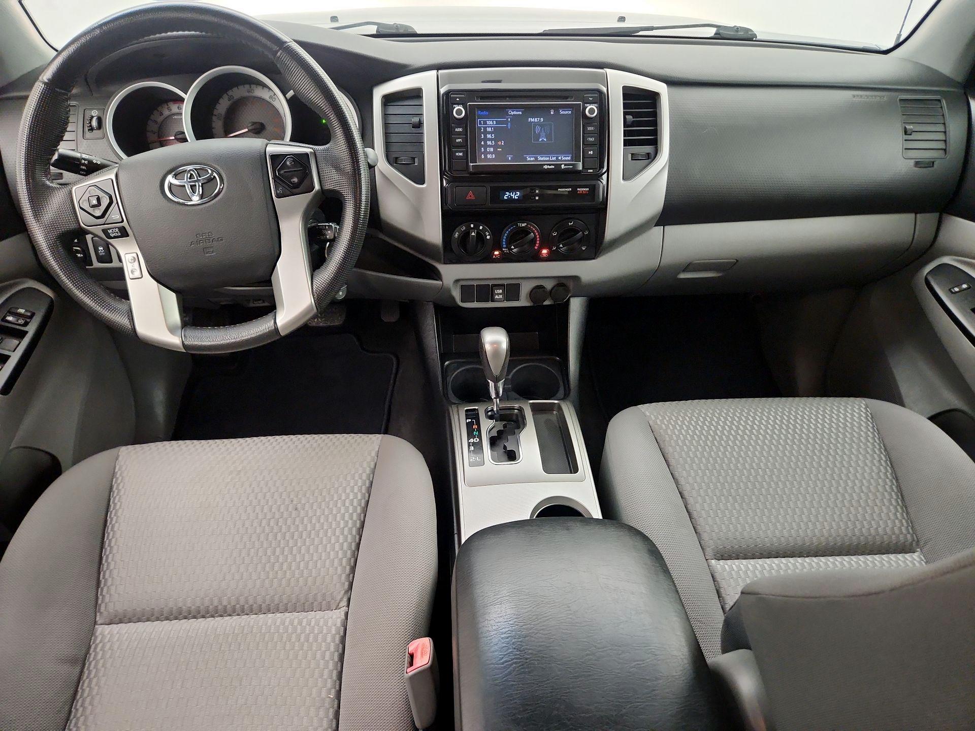 Thumbnail: 2014 Toyota Tacoma - 9
