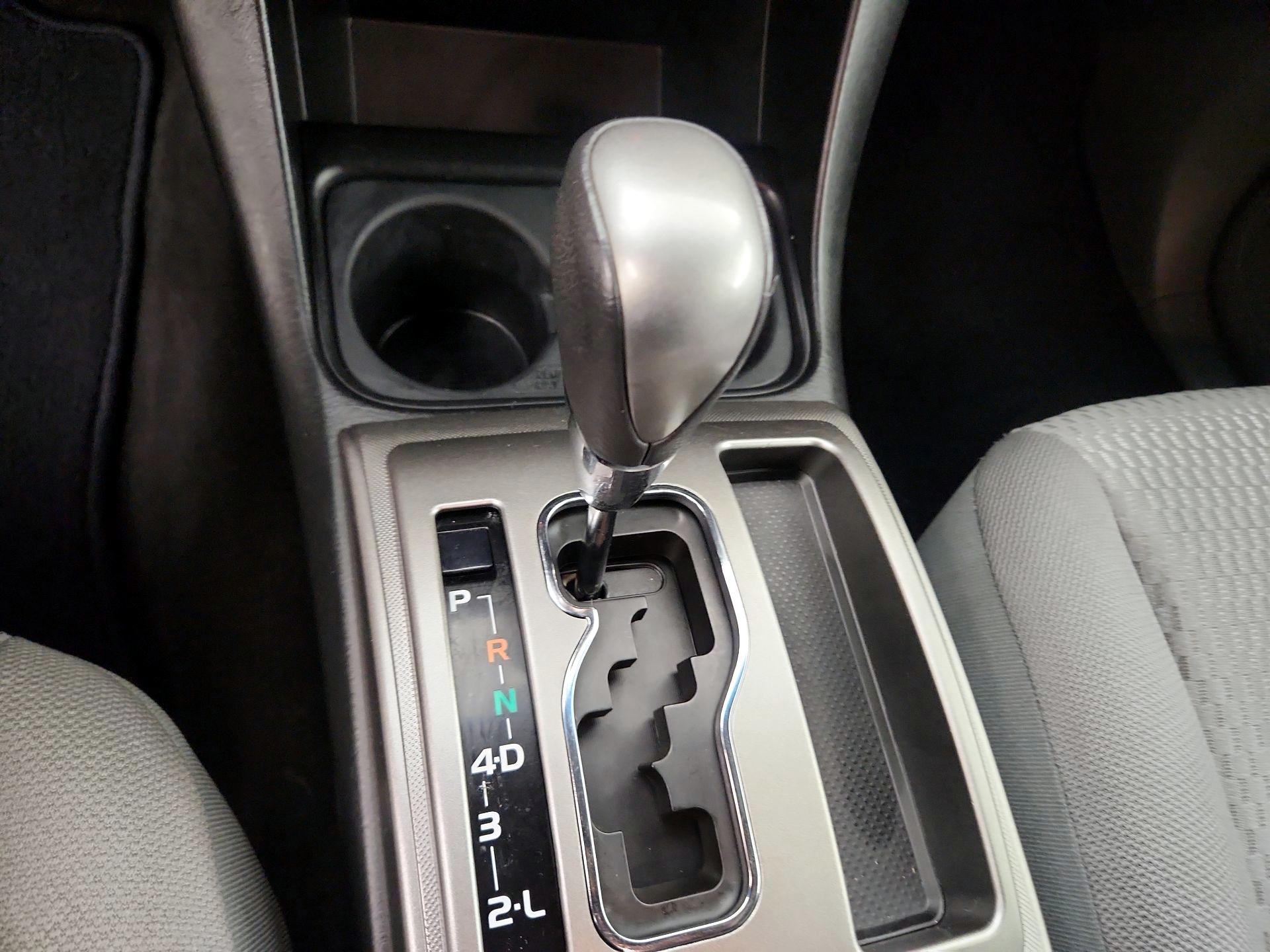 Thumbnail: 2014 Toyota Tacoma - 17