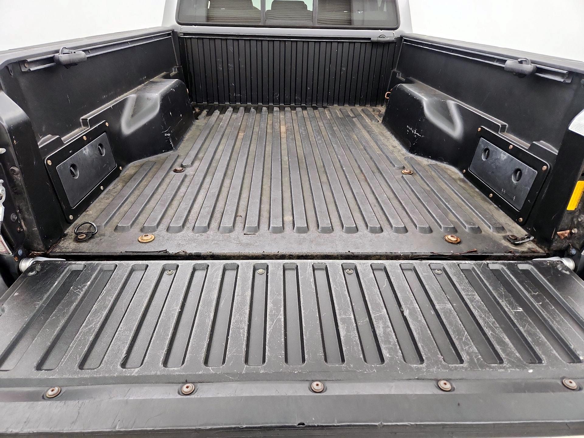 Thumbnail: 2014 Toyota Tacoma - 20
