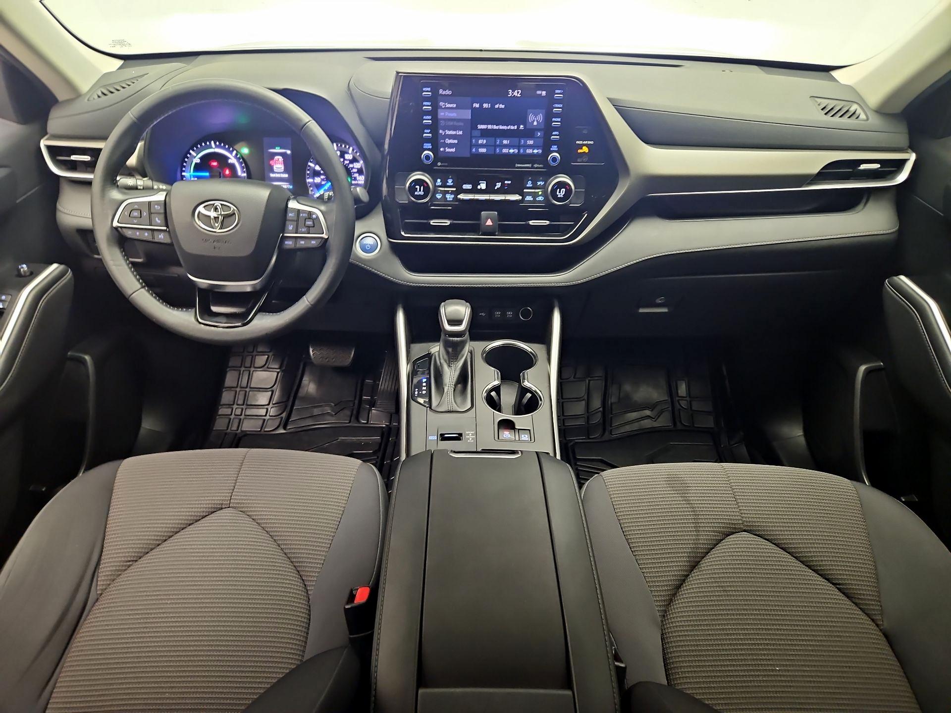 Thumbnail: 2021 Toyota Highlander - 9