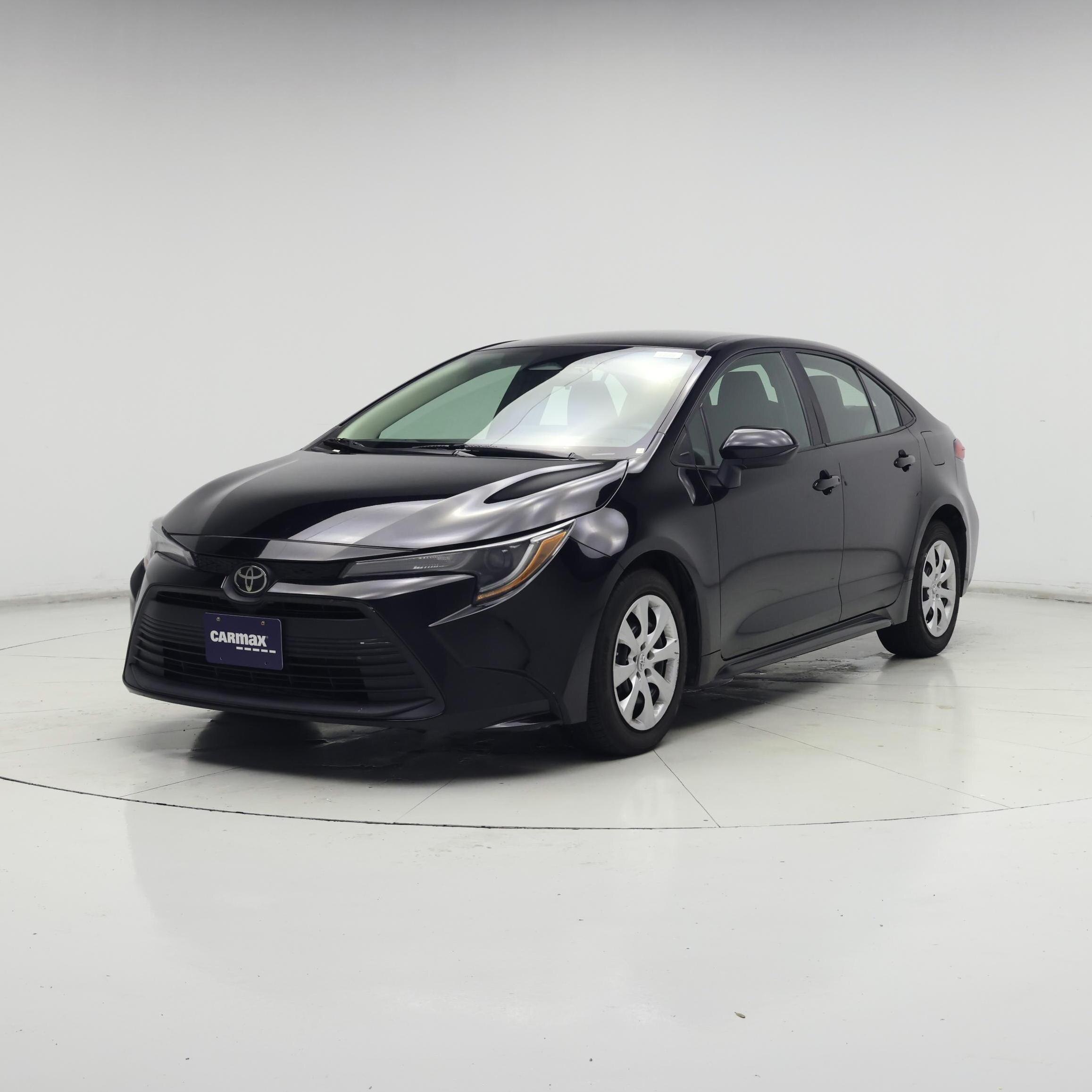 Thumbnail: 2023 Toyota Corolla - 4