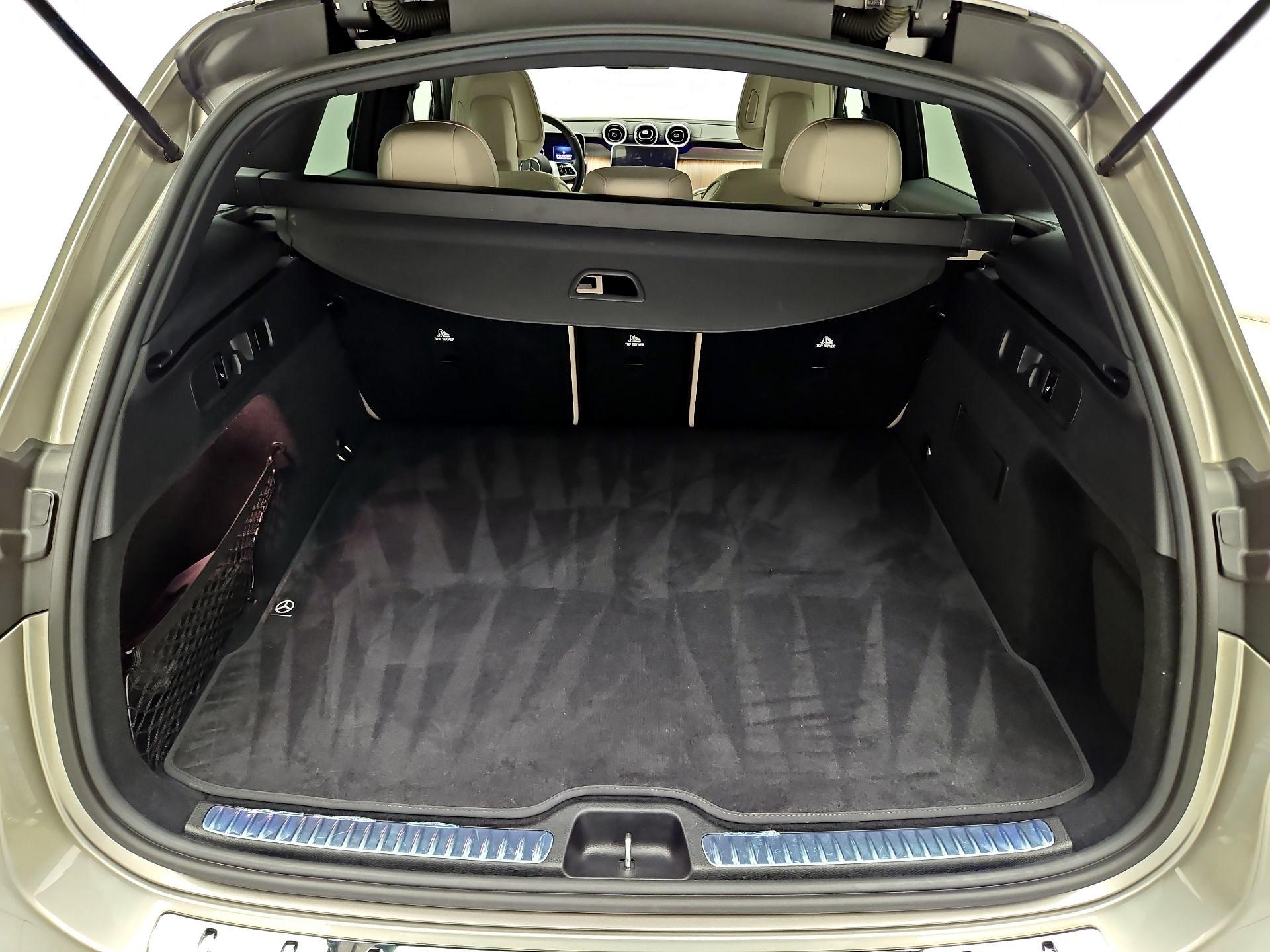 Thumbnail: 2024 Mercedes-Benz GLC - 18