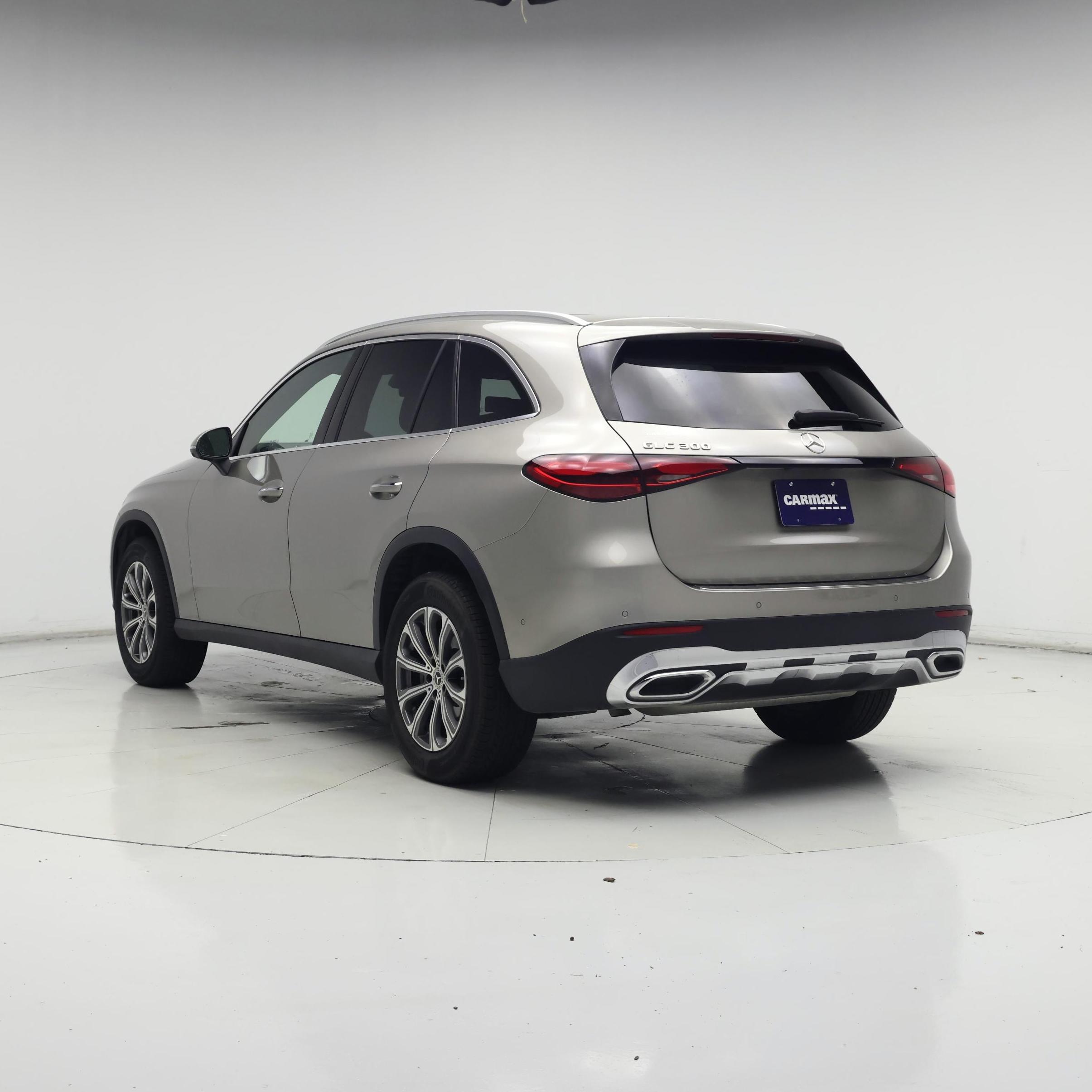 Thumbnail: 2024 Mercedes-Benz GLC - 2