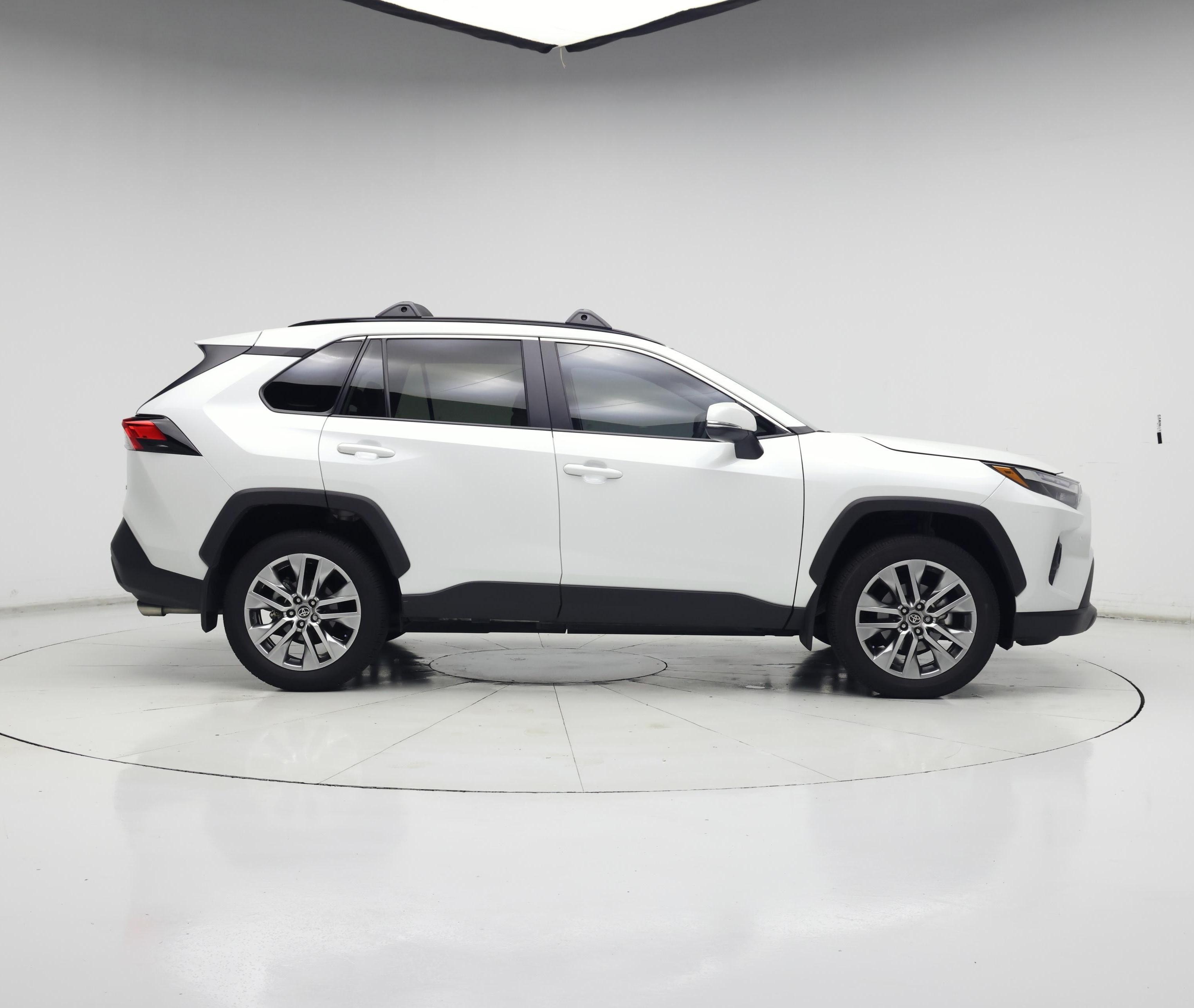 Thumbnail: 2023 Toyota RAV4 - 7