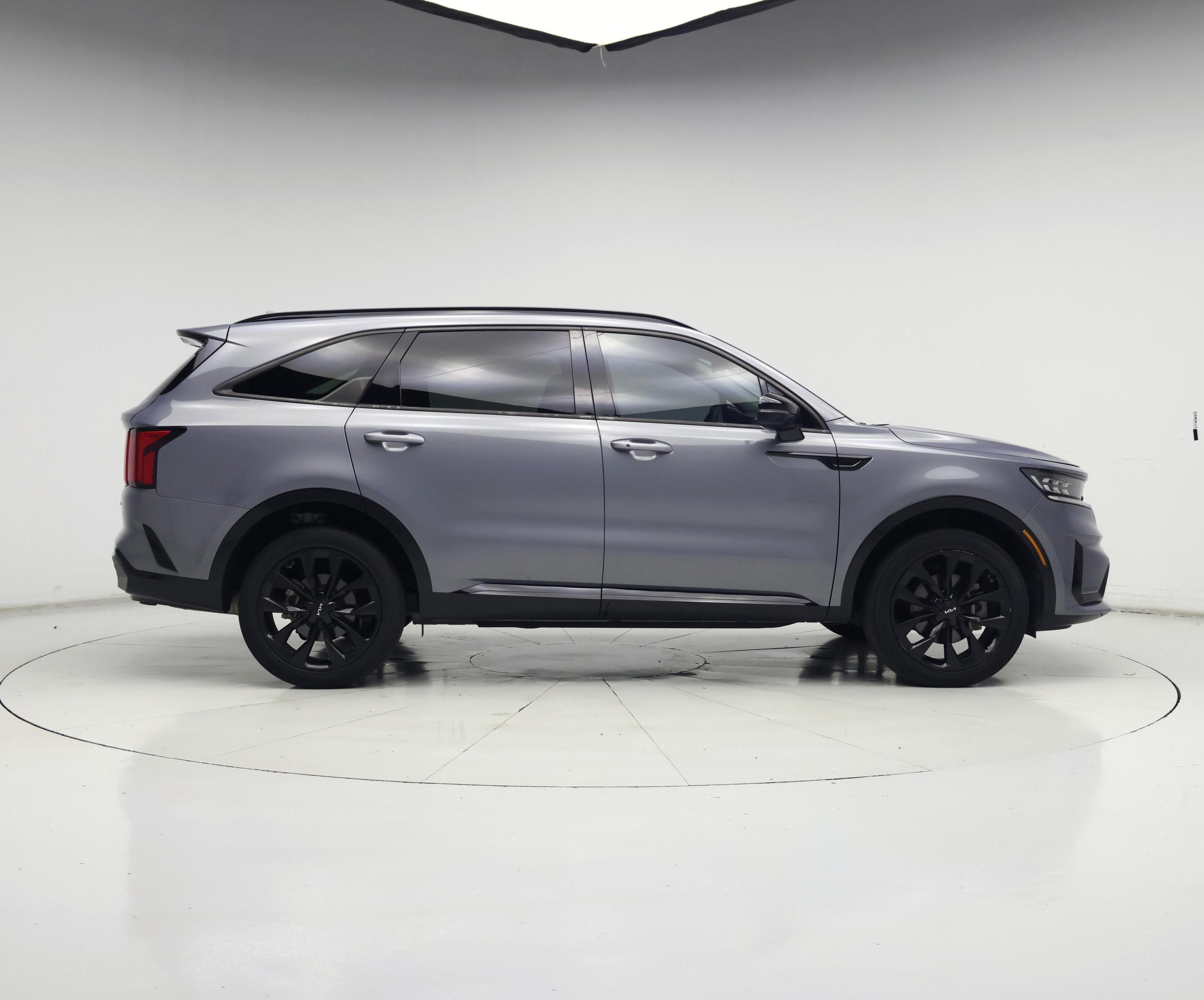 Thumbnail: 2023 Kia Sorento - 7