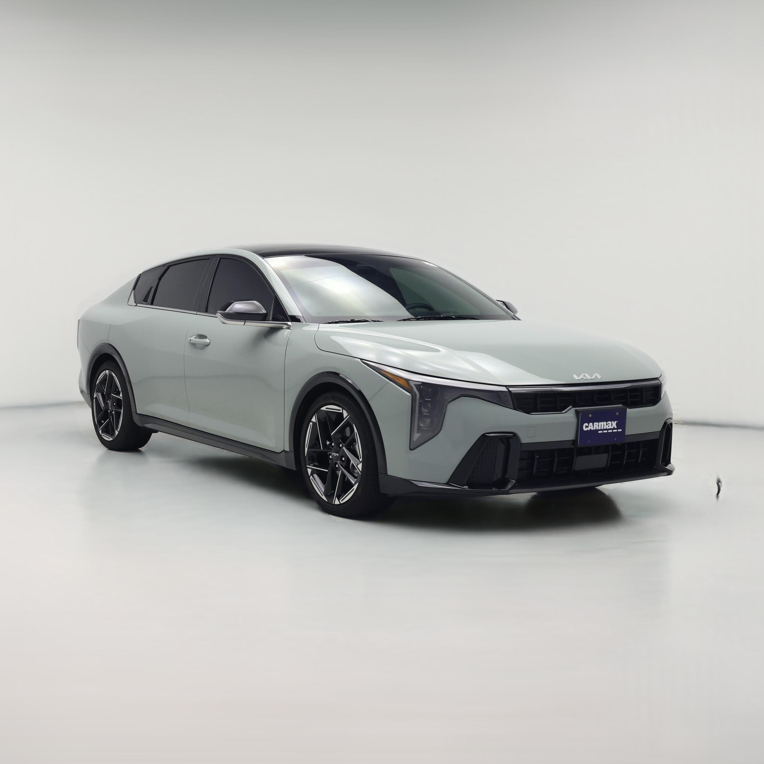 Thumbnail: 2025 Kia K4 - 1